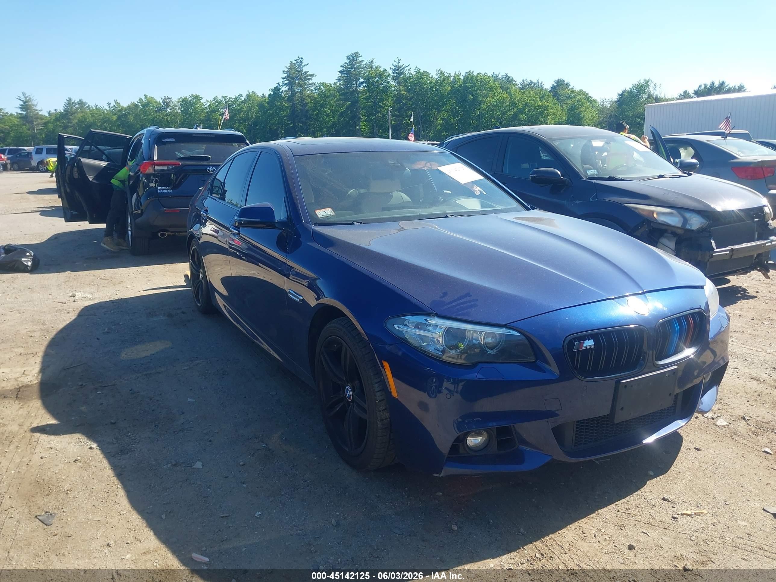 2016 BMW 5 Series 535i xDrive, VIN WBA5B3C52GG255806 — Side