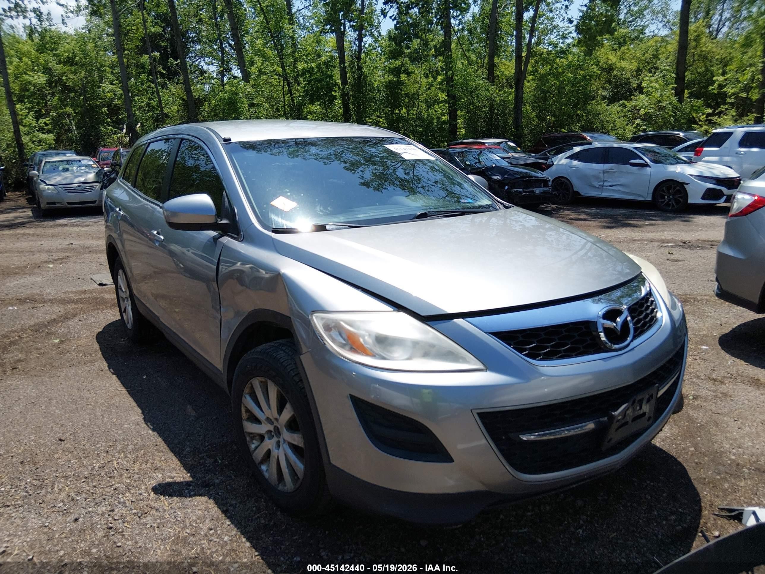 2010 Mazda CX-9 Grand Touring, VIN JM3TB3MV7A0207427 — Front end