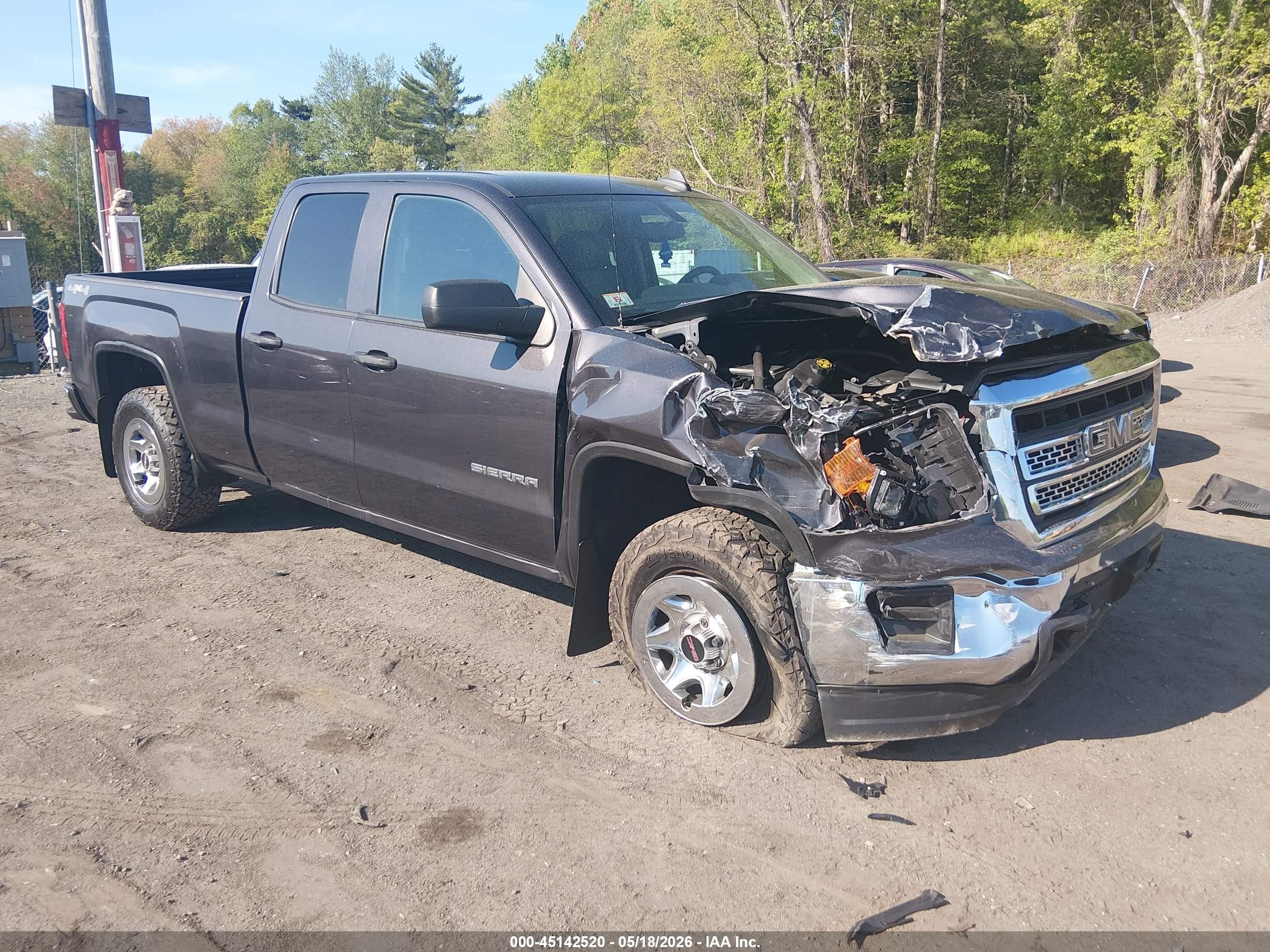 2015 GMC Sierra 1500, VIN 1GTV2TEH5FZ168592 — Перед