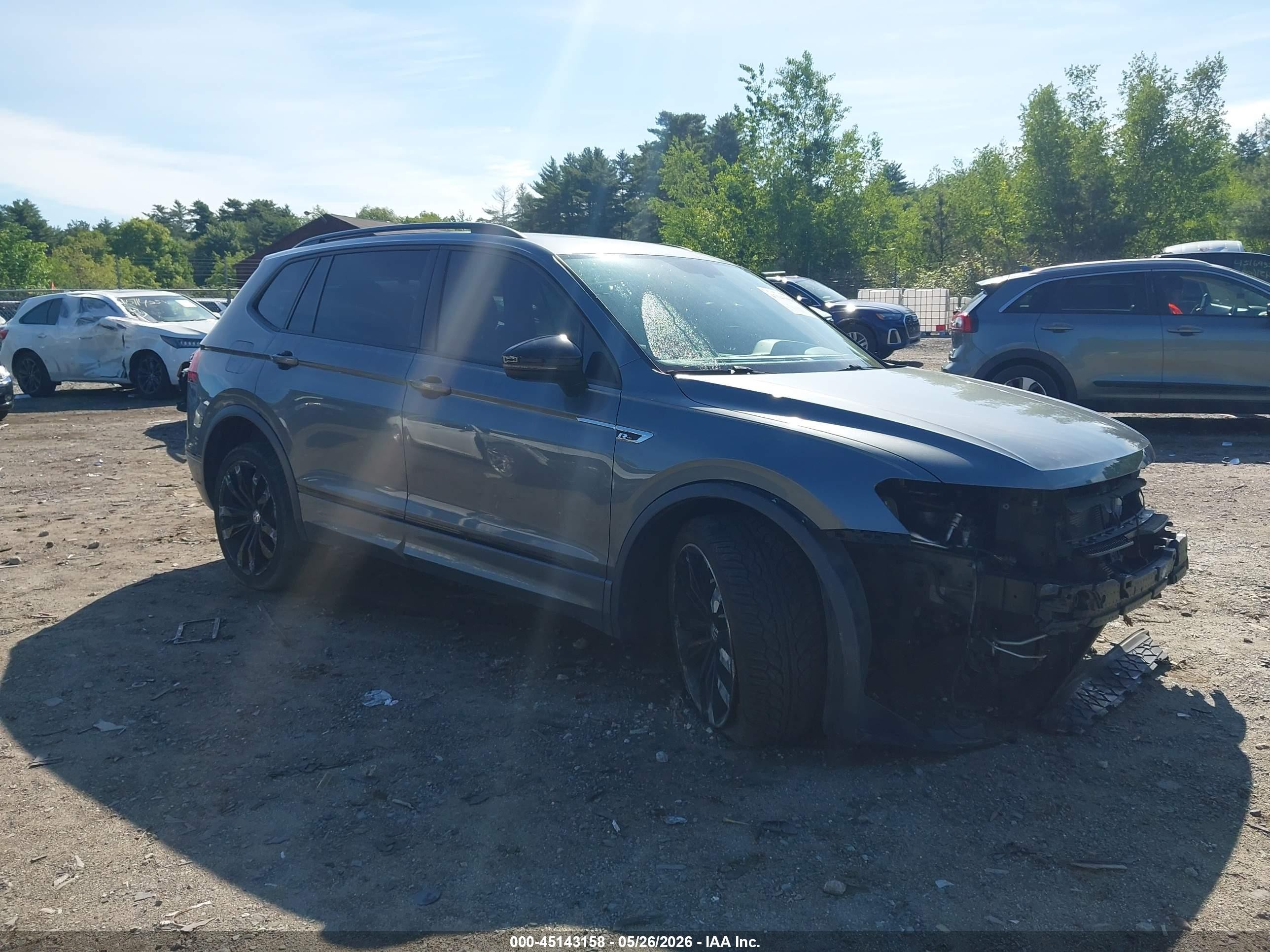 2021 Volkswagen Tiguan SE, VIN 3VV2B7AX9MM089532 — Front end