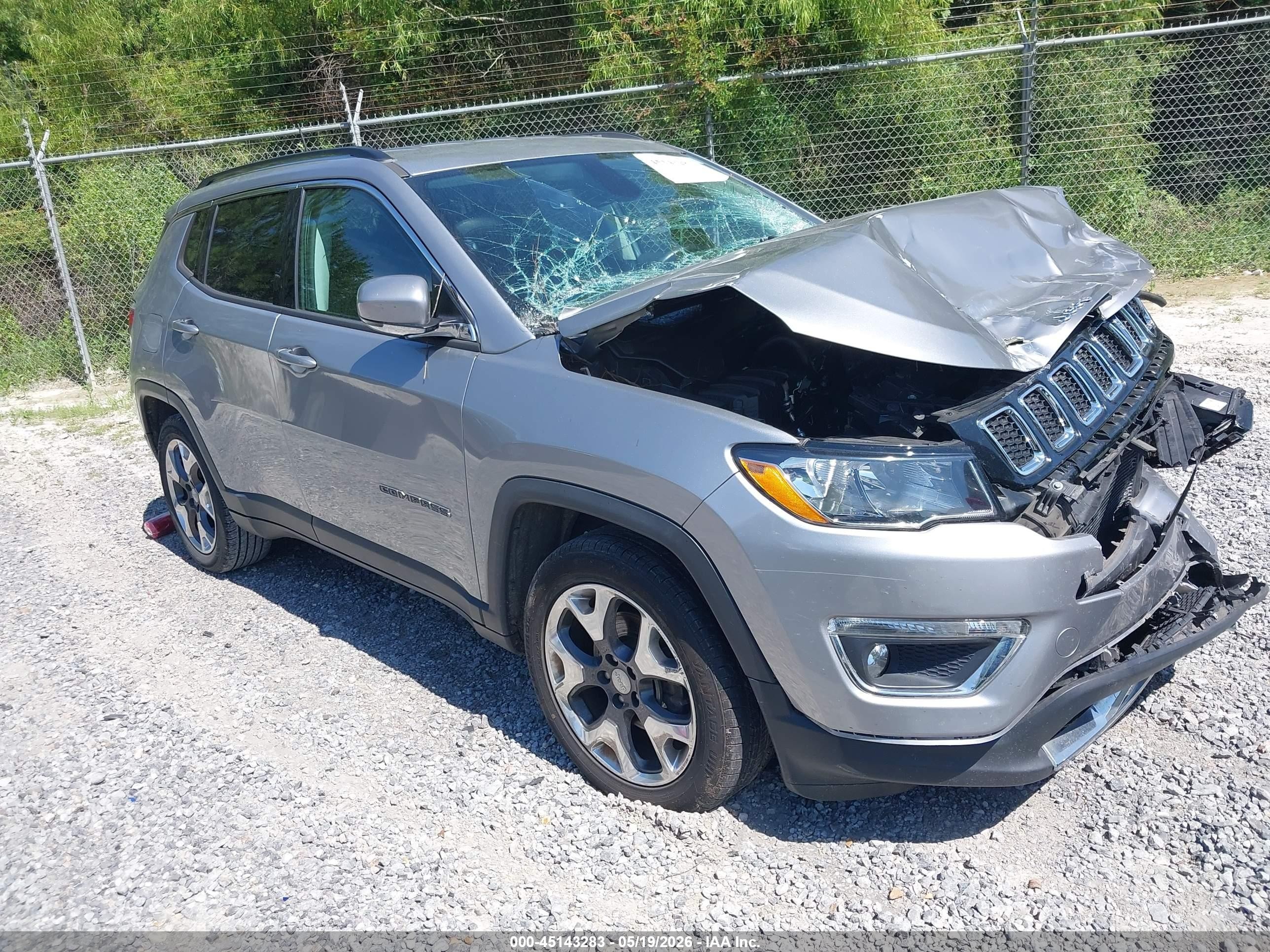 2019 Jeep Compass Limited, VIN 3C4NJCCB3KT675736 — После угона
