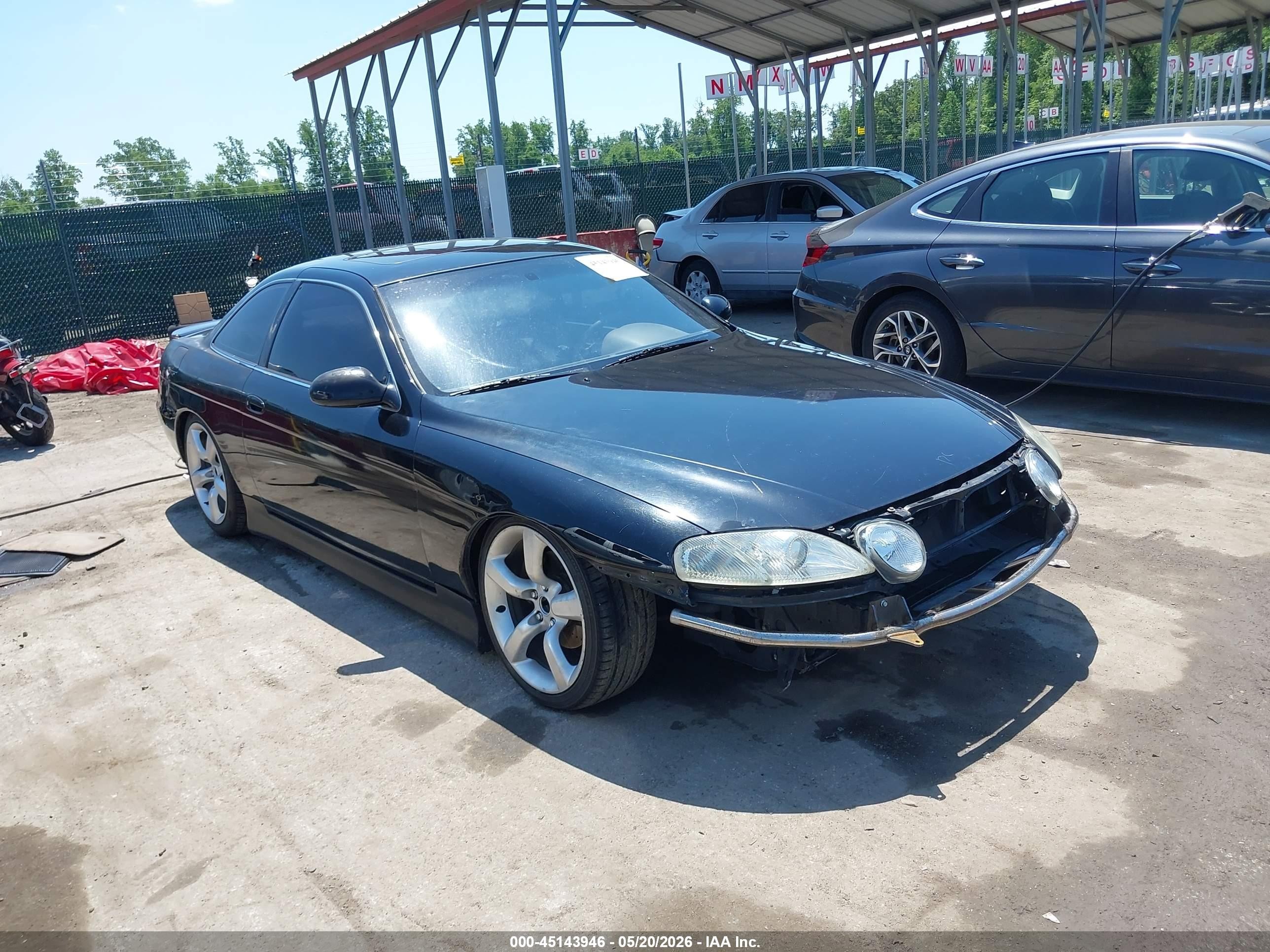 1995 Lexus SC 400, VIN JT8UZ30C3S0048063 — Front end