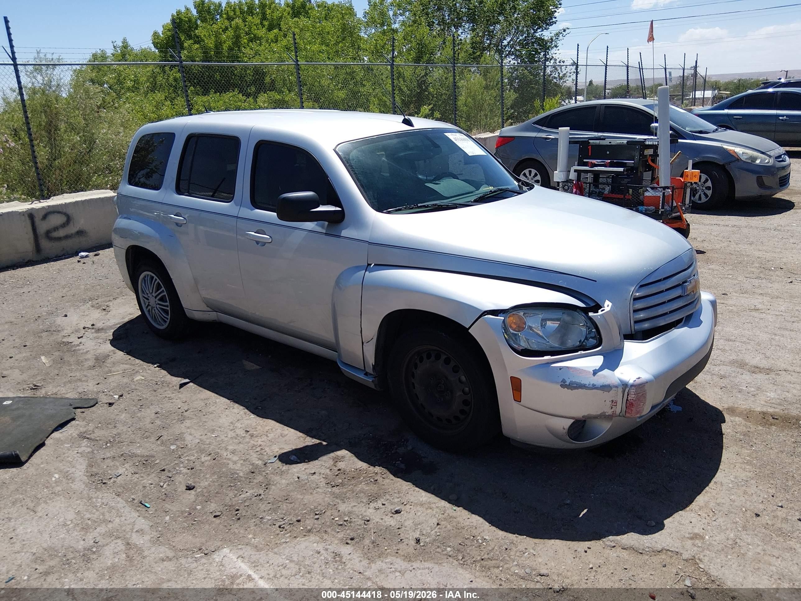 2011 Chevrolet HHR LS, VIN 3GNBAAFW8BS624364 — Front end