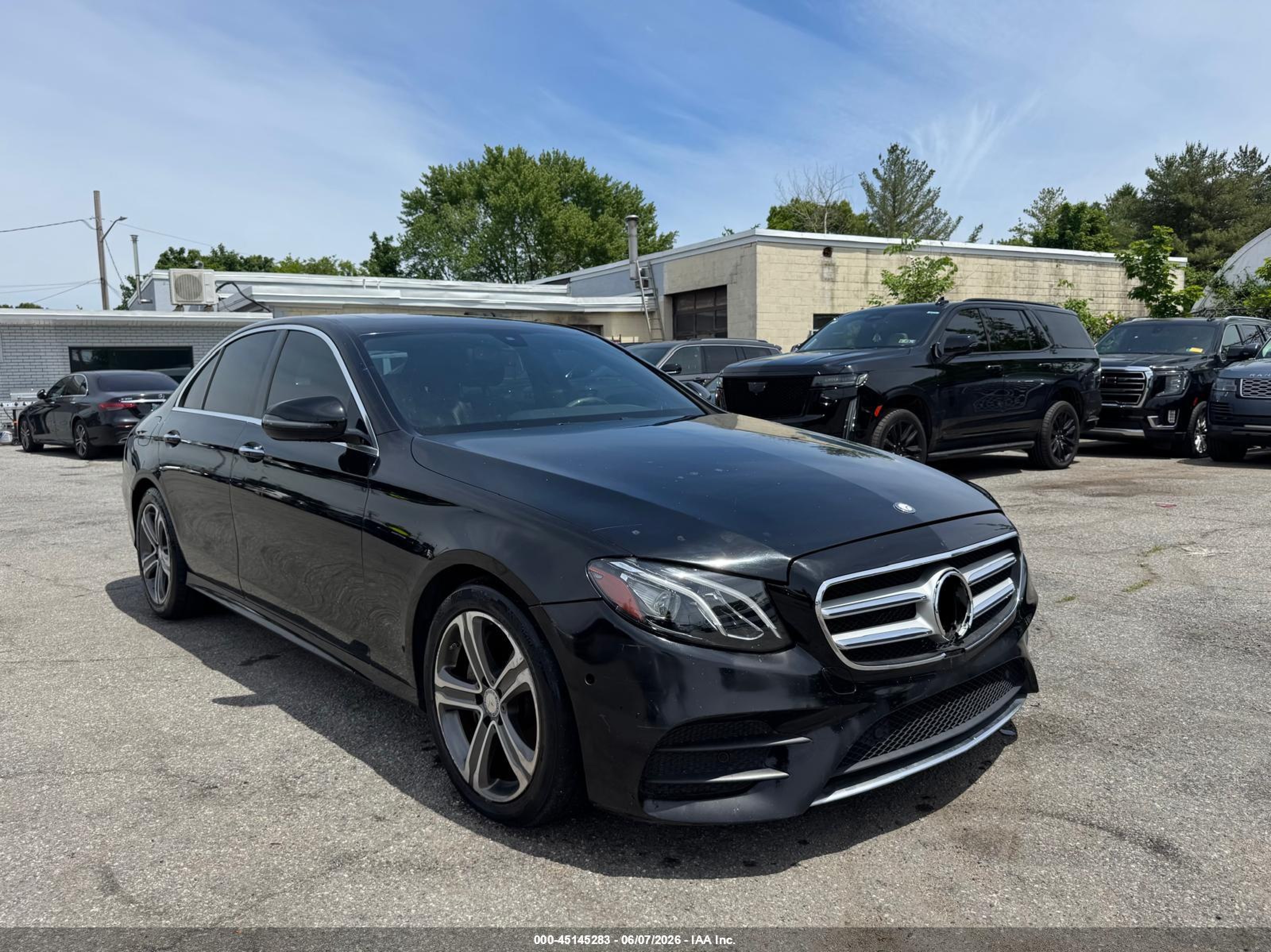 2017 Mercedes-Benz E 300 Luxury, VIN WDDZF4JB0HA182257 — Not stated