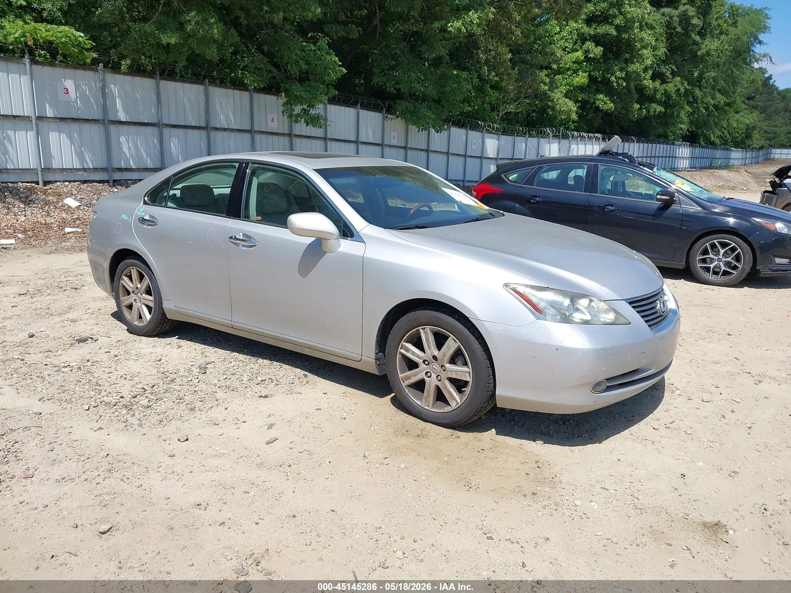2009 Lexus ES 330, VIN JTHBJ46G992276193 — Rear end