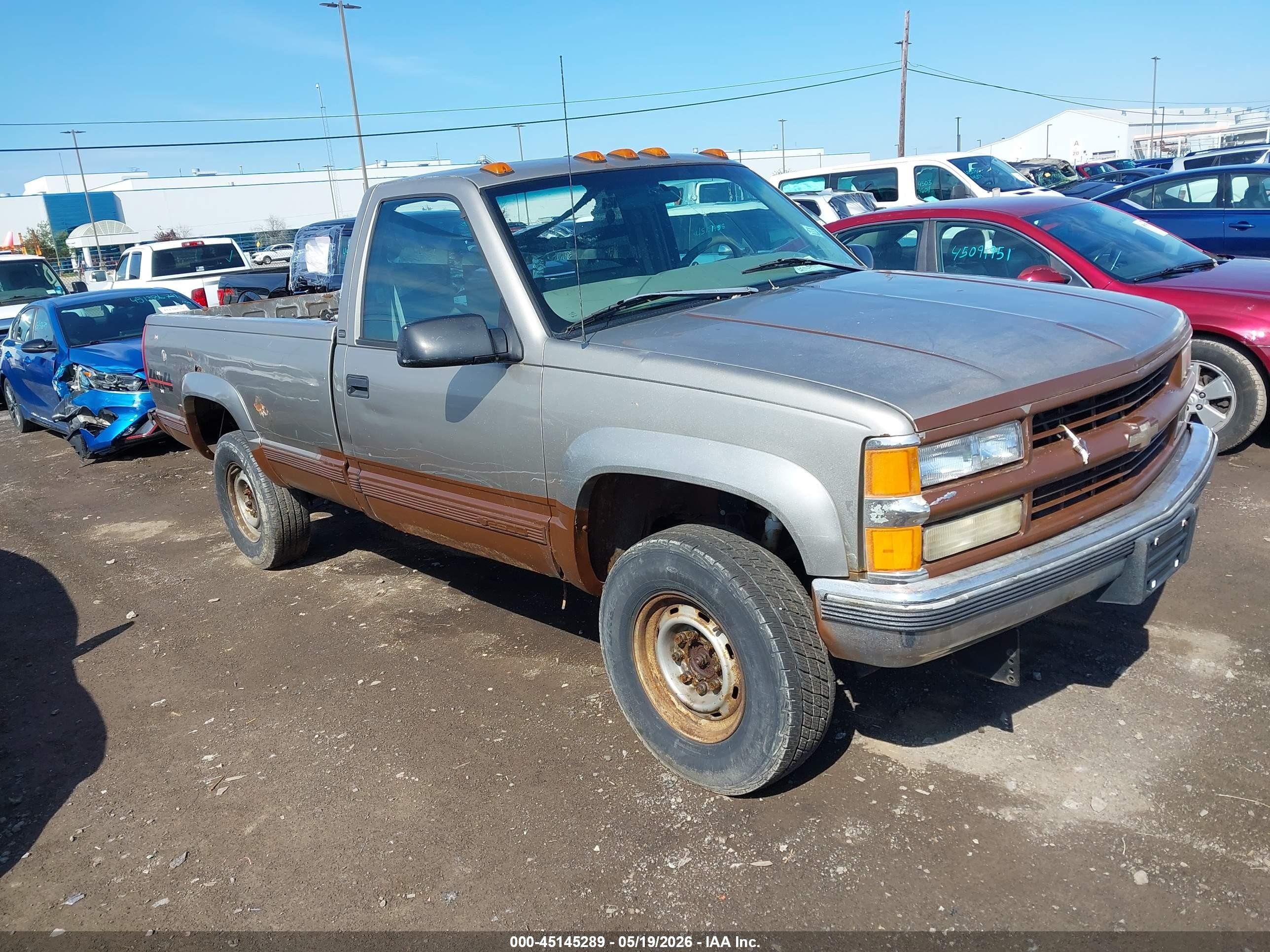 1998 Chevrolet Silverado 2500, VIN 1GCGK24R7WZ189781 — Обычный износ