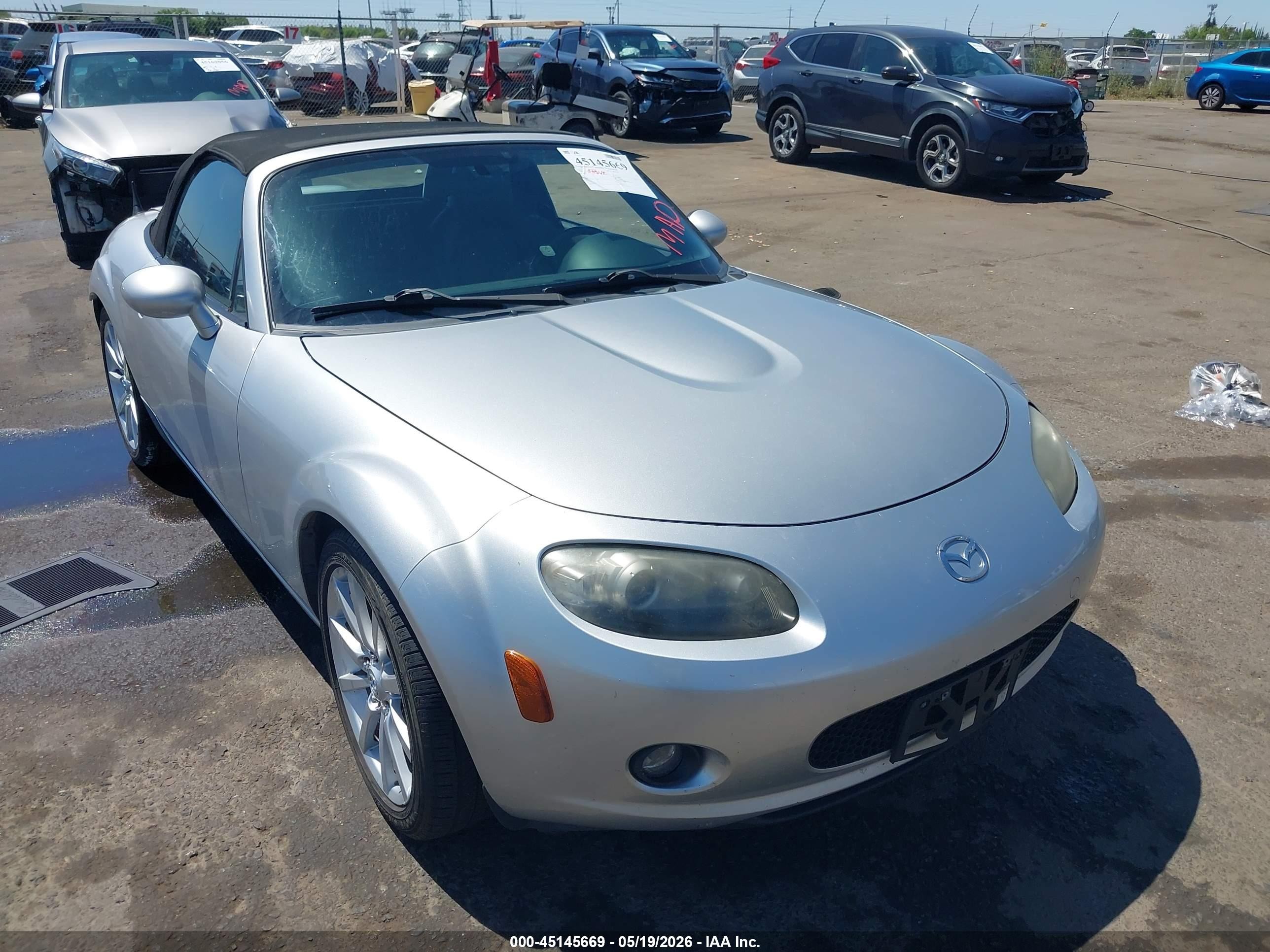 2006 Mazda MX-5 Miata Touring, VIN JM1NC25F060104566 — Rear end
