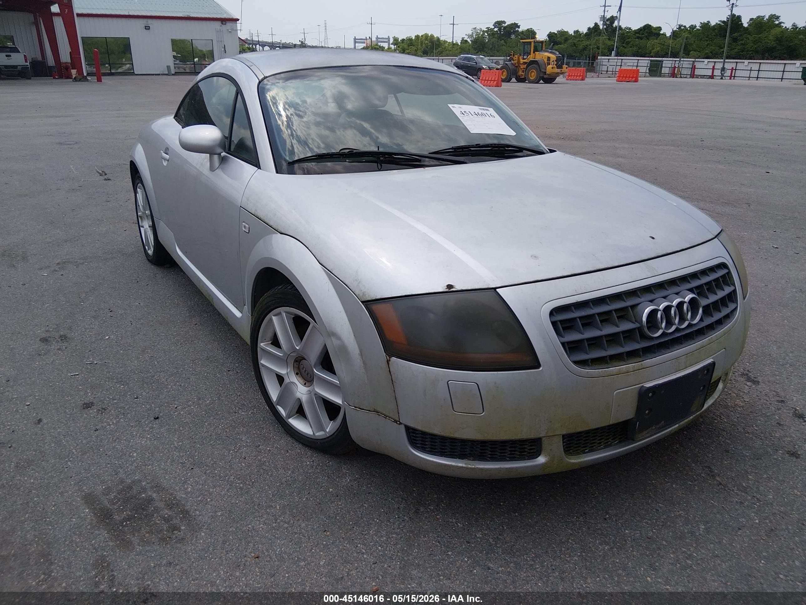 2003 Audi TT, VIN TRUSC28N531008112 — Normal wear