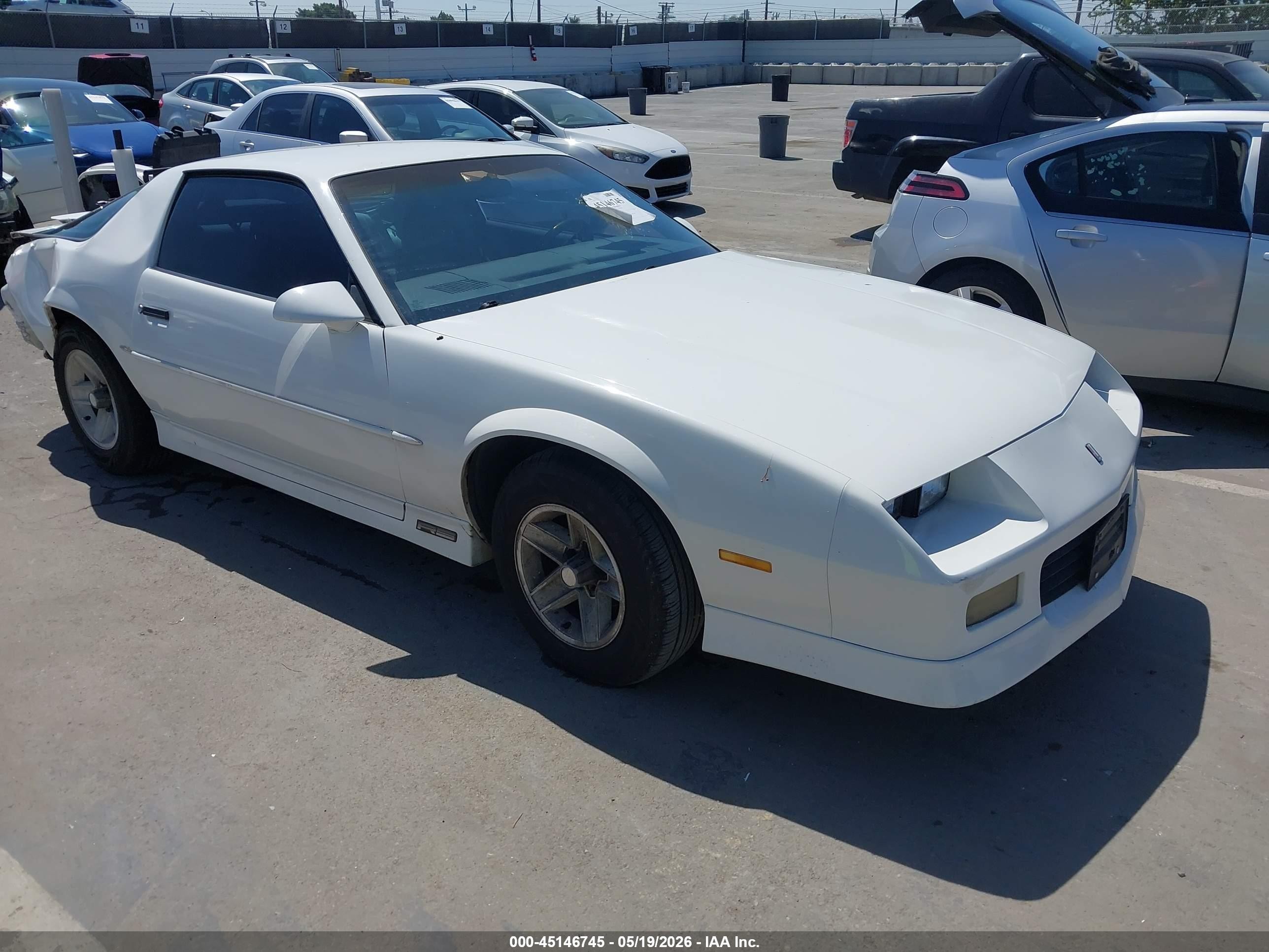 1990 Chevrolet Camaro RS, VIN 1G1FP23E8LL120956 — Rear end
