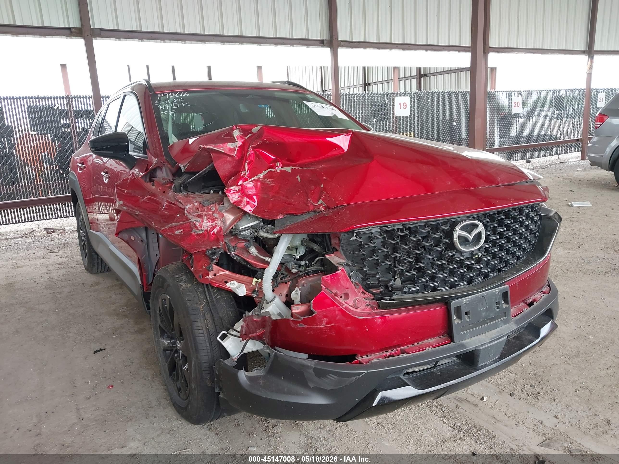 2025 Mazda CX-50 Hybrid Premium Package, VIN 7MMVAADW3SN104642 — Front end