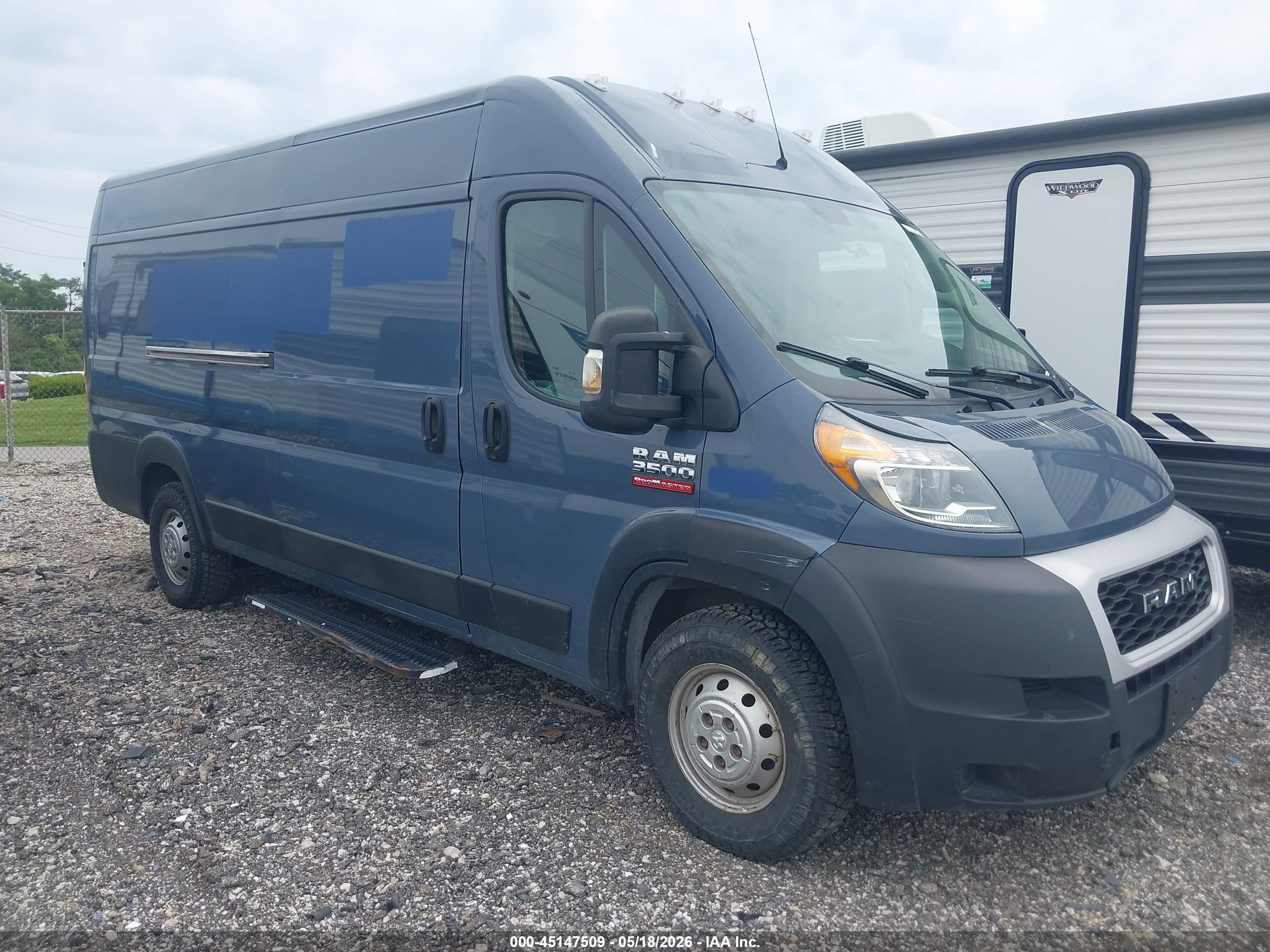 2020 Ram ProMaster Cargo, VIN 3C6URVJG6LE108156 — Side