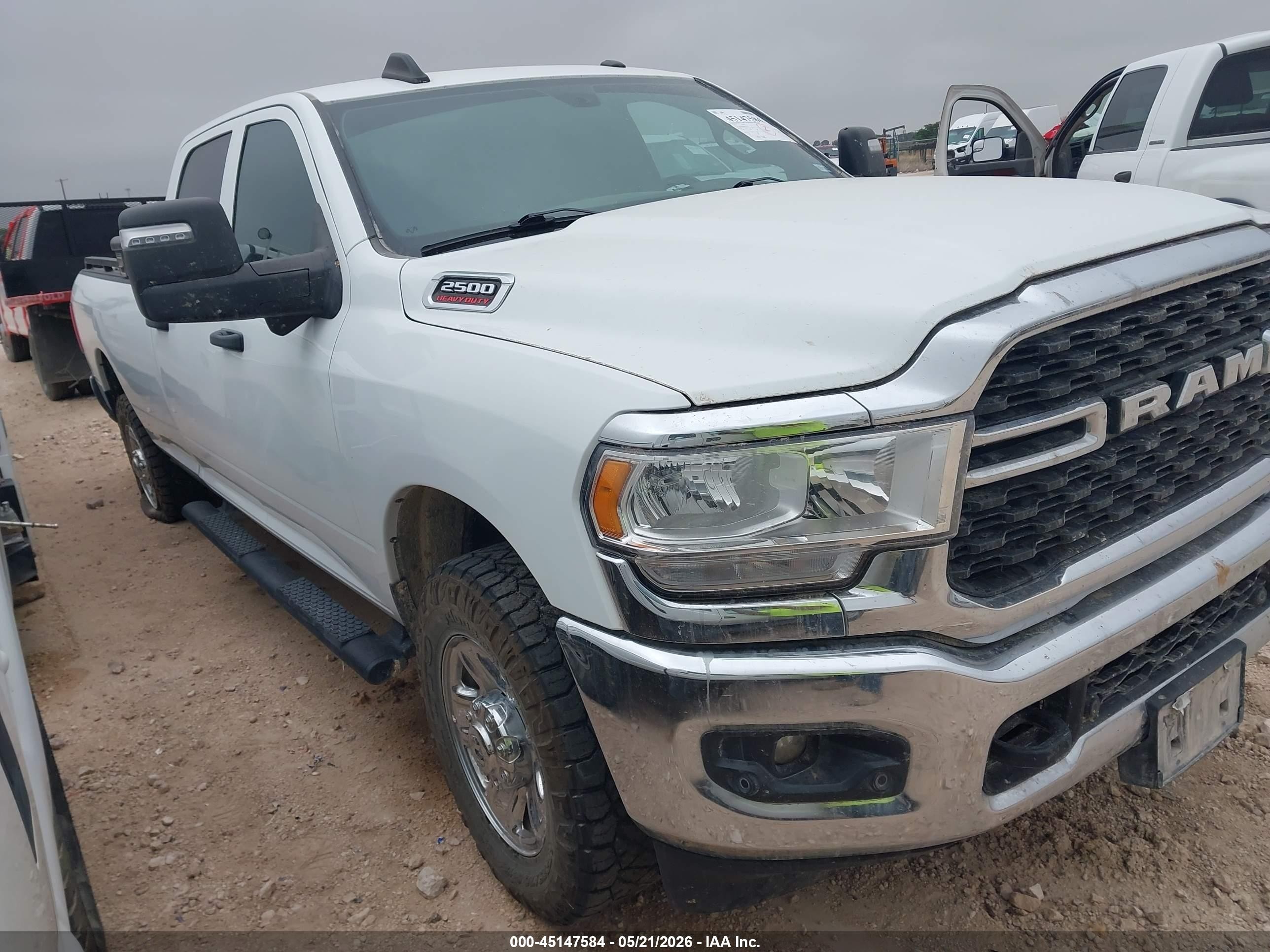 2023 Ram 2500 Tradesman, VIN 3C6UR5HJ6PG610340 — Mechanical