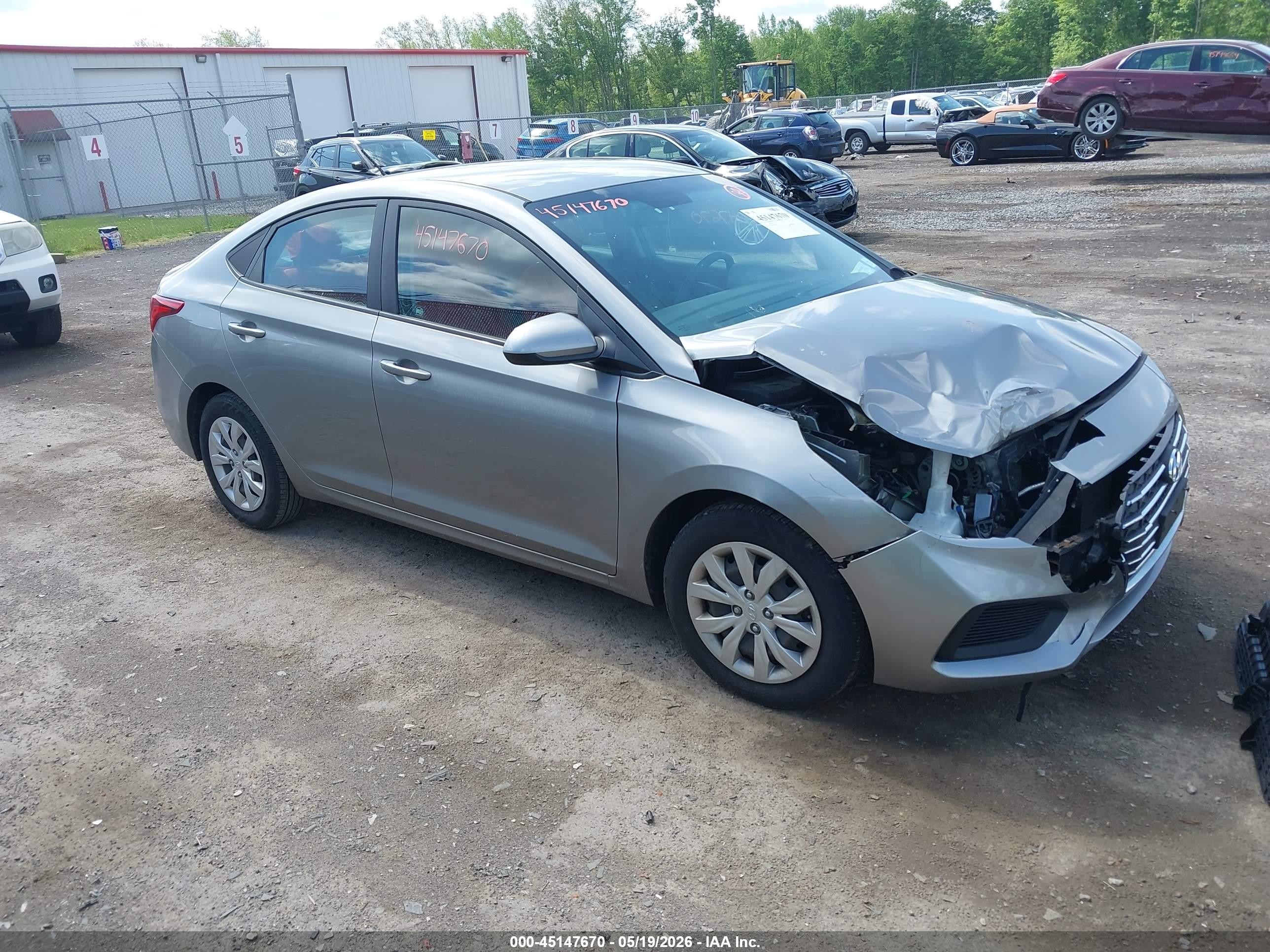2021 Hyundai Accent SE, VIN 3KPC24A62ME135740 — Front end
