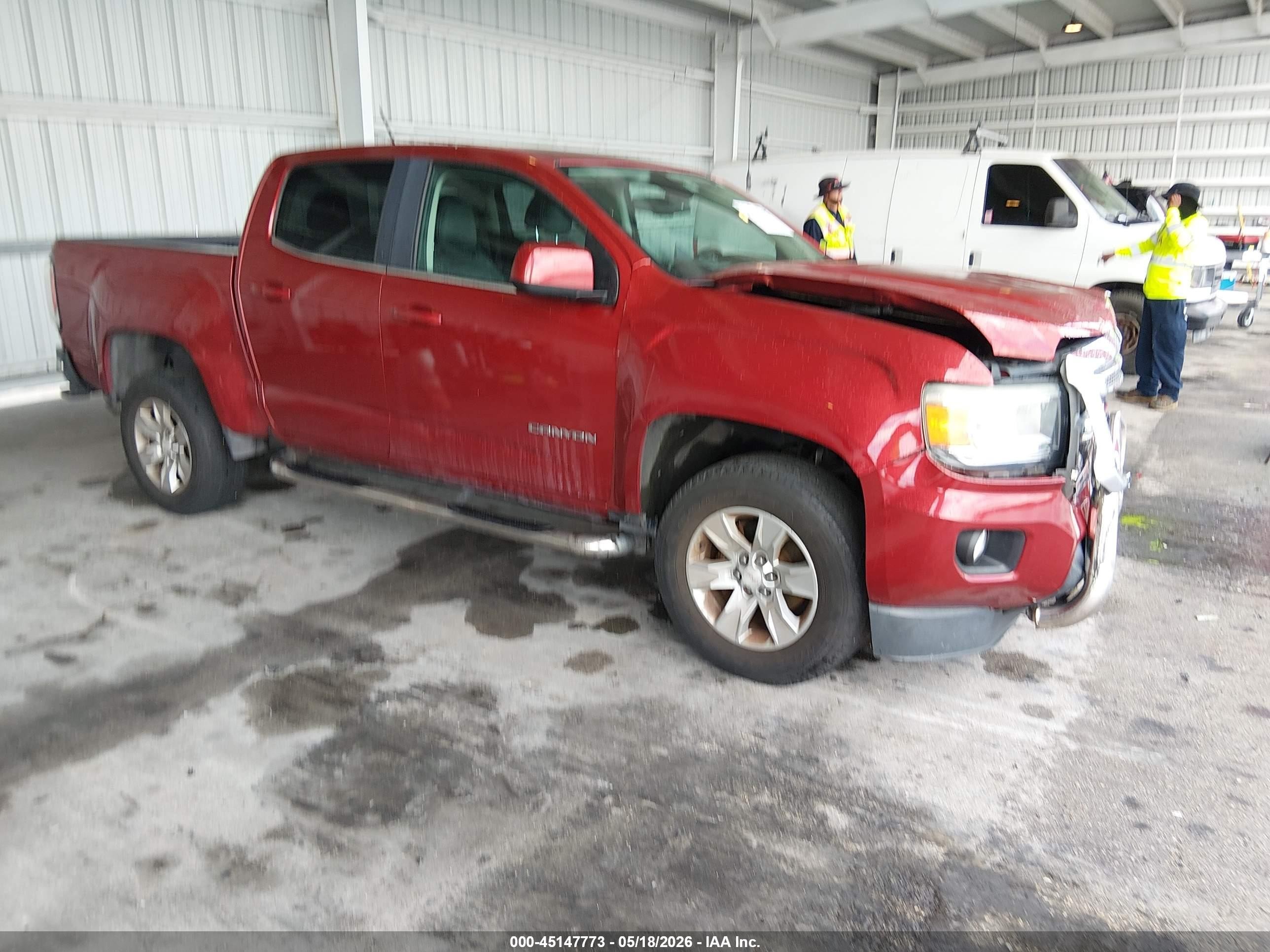2015 GMC Canyon 2WD SLE, VIN 1GTG5BE30F1233653 — Front end