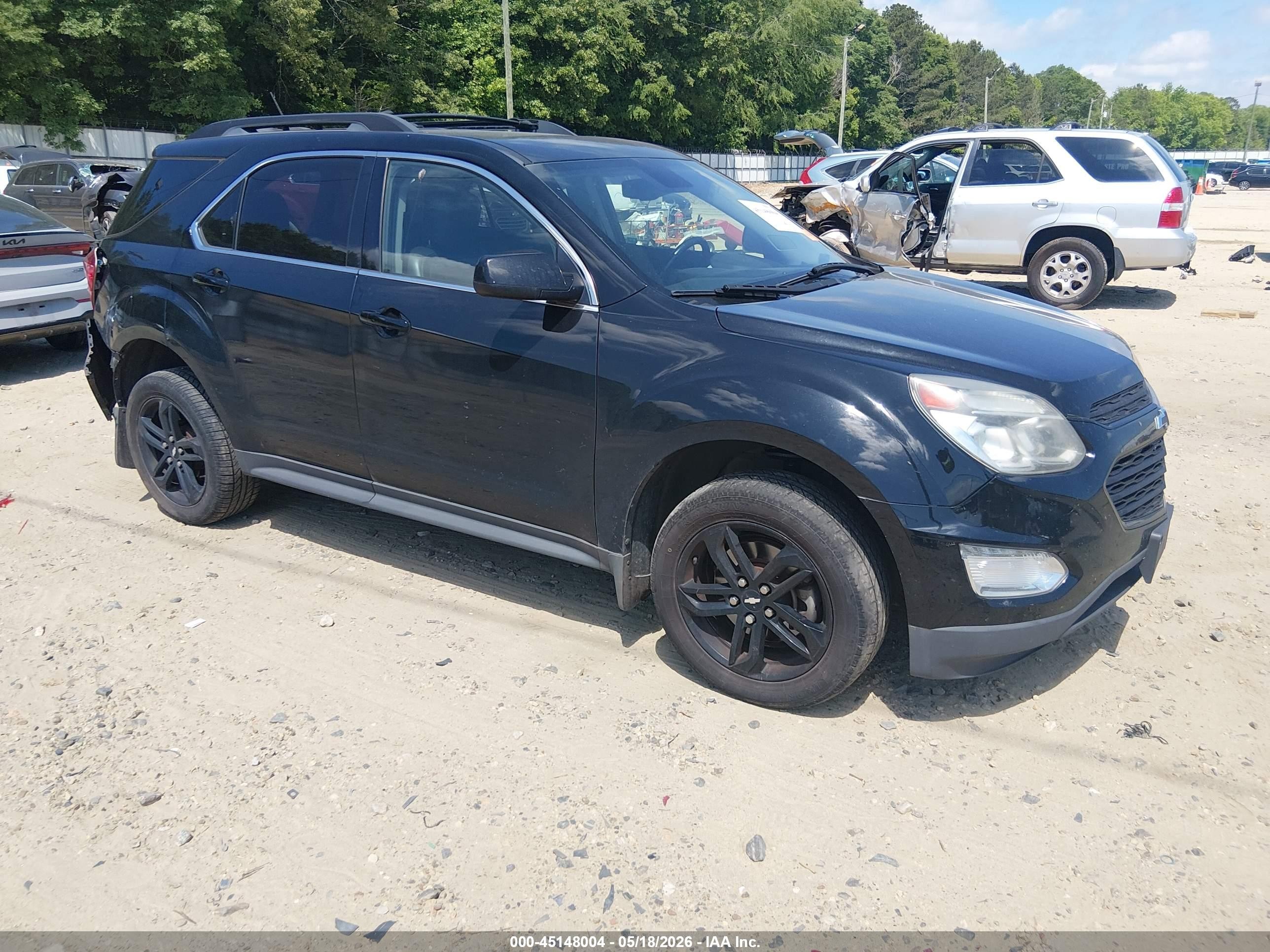 2017 Chevrolet Equinox LT, VIN 2GNFLFEK8H6143397 — Rear end