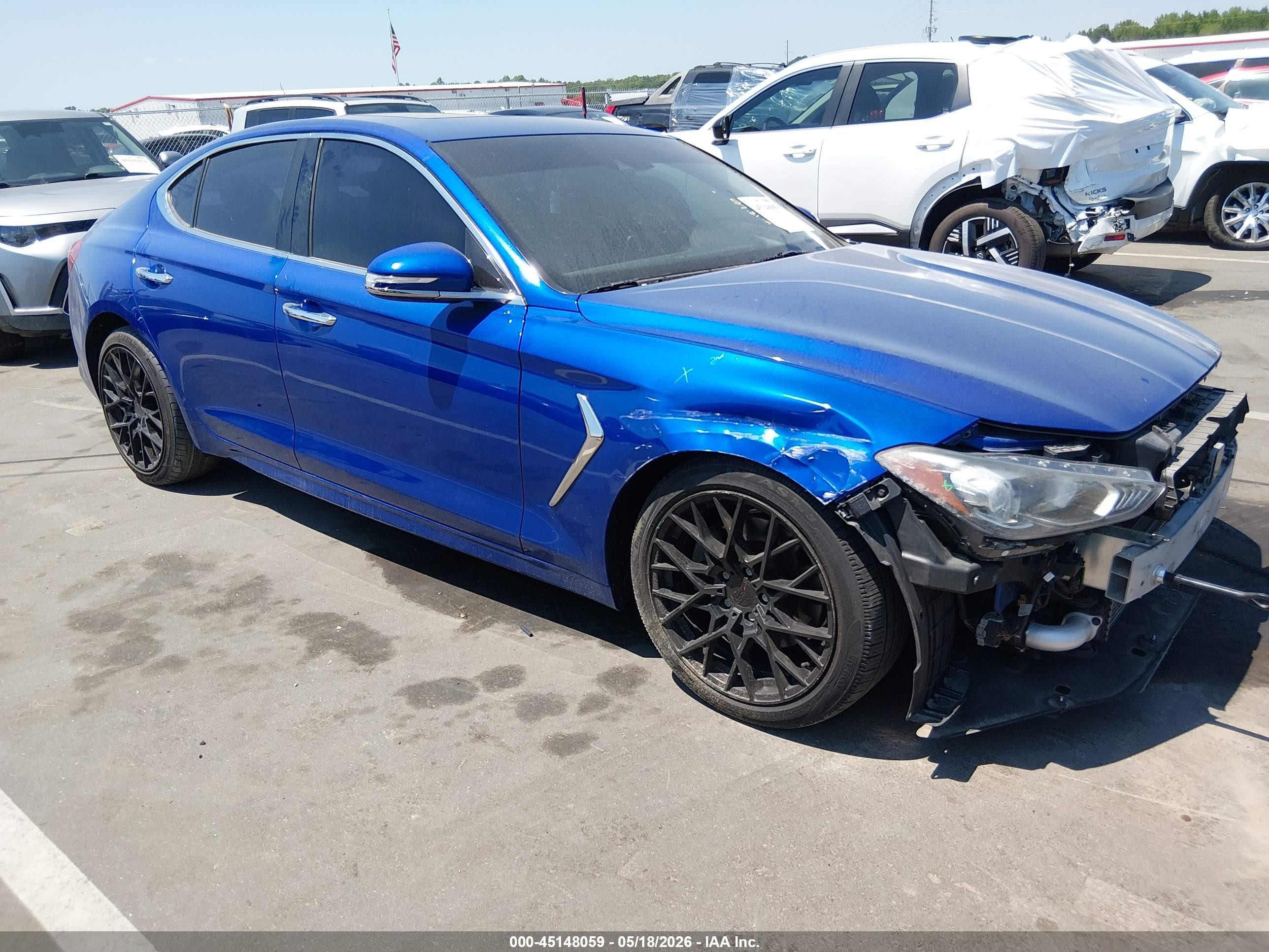 2020 Genesis G70 2.0T, VIN KMTG64LA7LU053348 — Front end