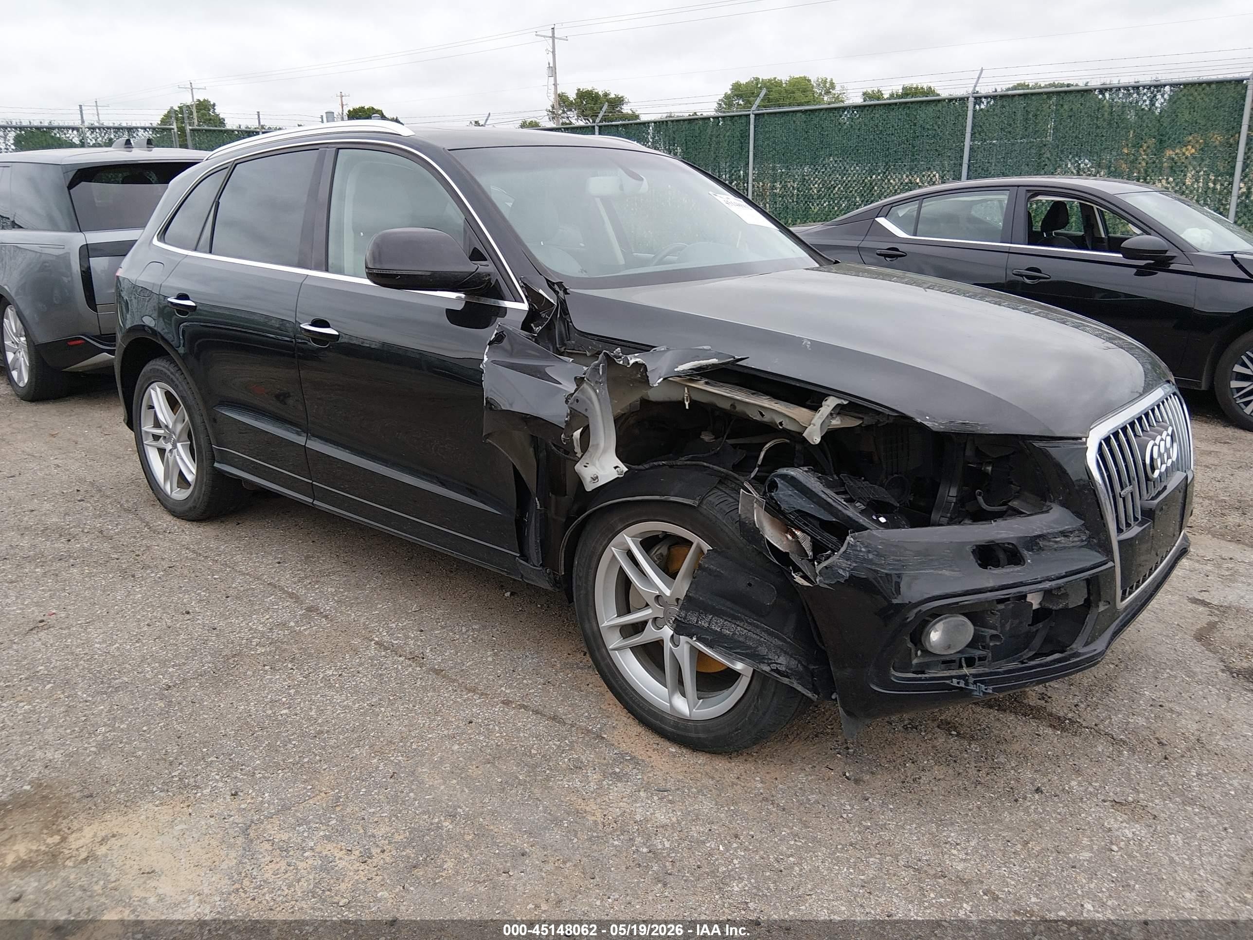 2016 Audi Q5 Premium Plus, VIN WA1D7AFP5GA049524 — Front end