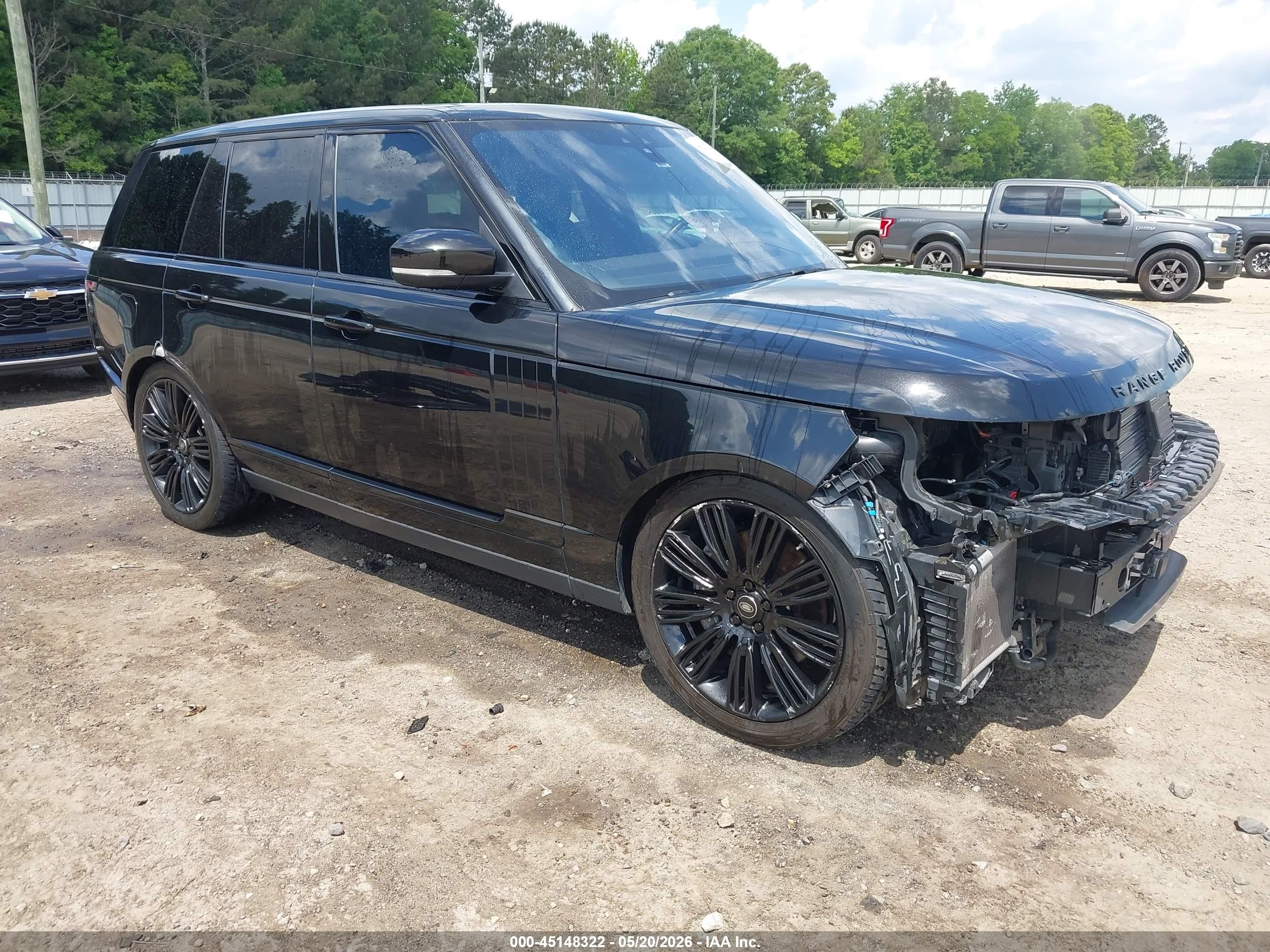 2018 Land Rover Range Rover, VIN SALGS2RE1JA383616 — Front end
