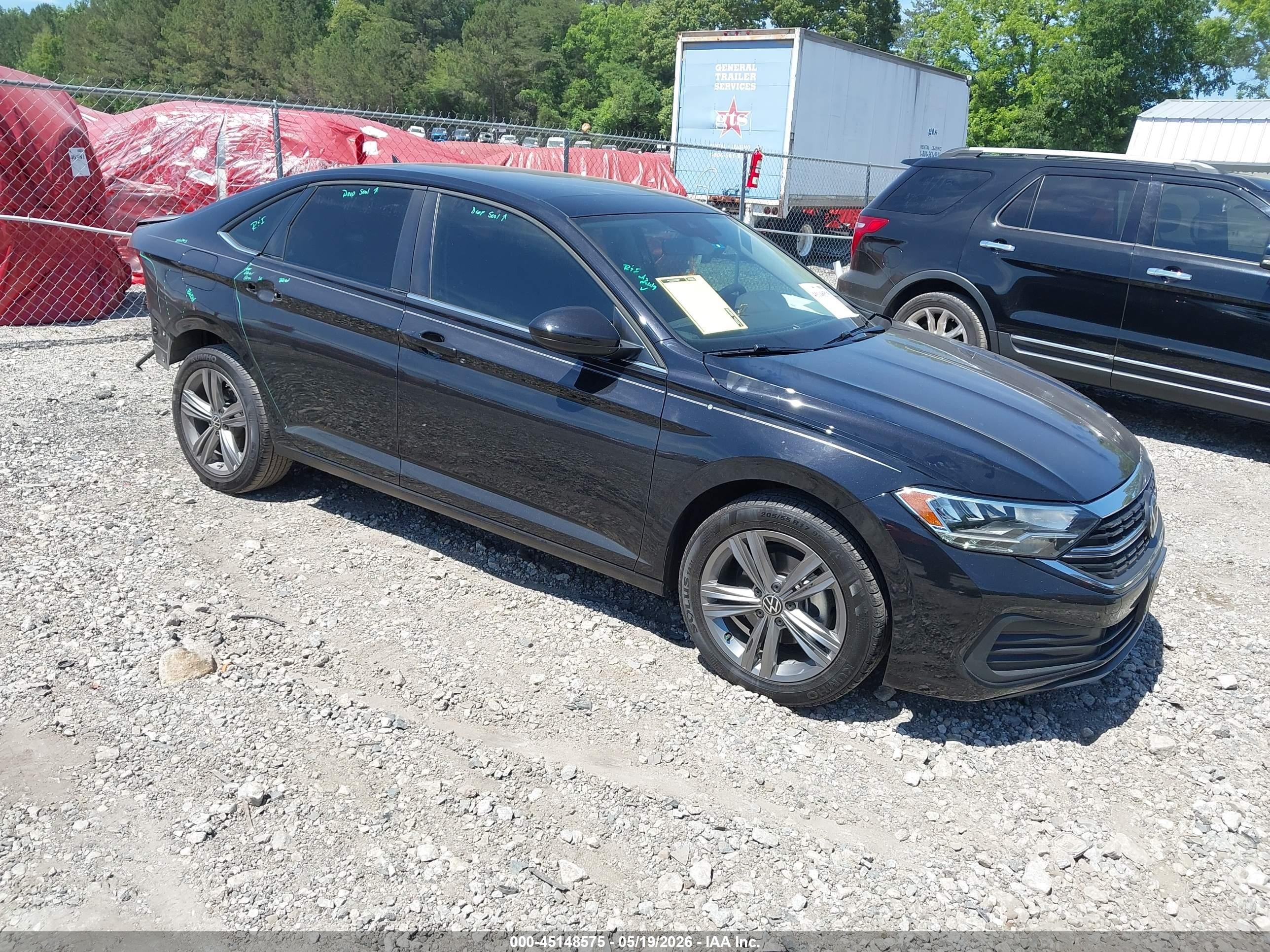 2024 Volkswagen Jetta SE, VIN 3VW7M7BU7RM101183 — Rear end