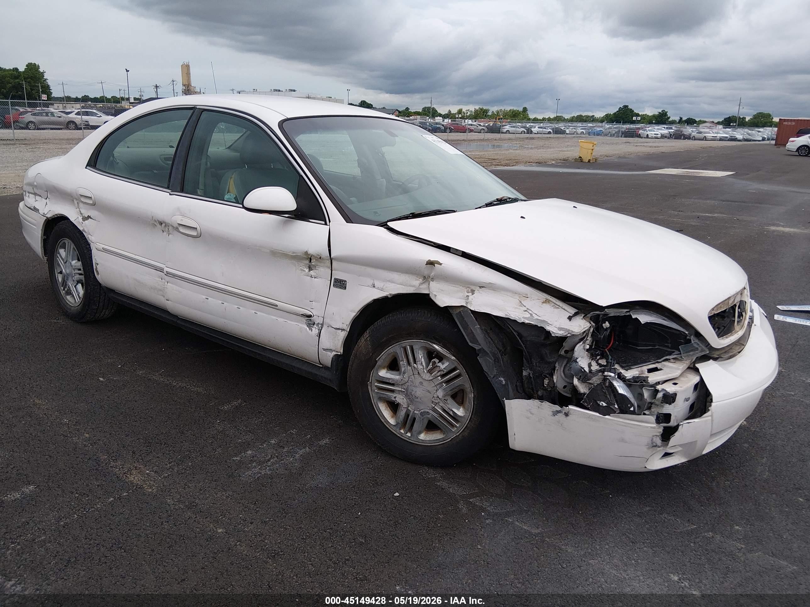2005 Mercury Sable LS, VIN 1MEHM55SX5A610714 — Side