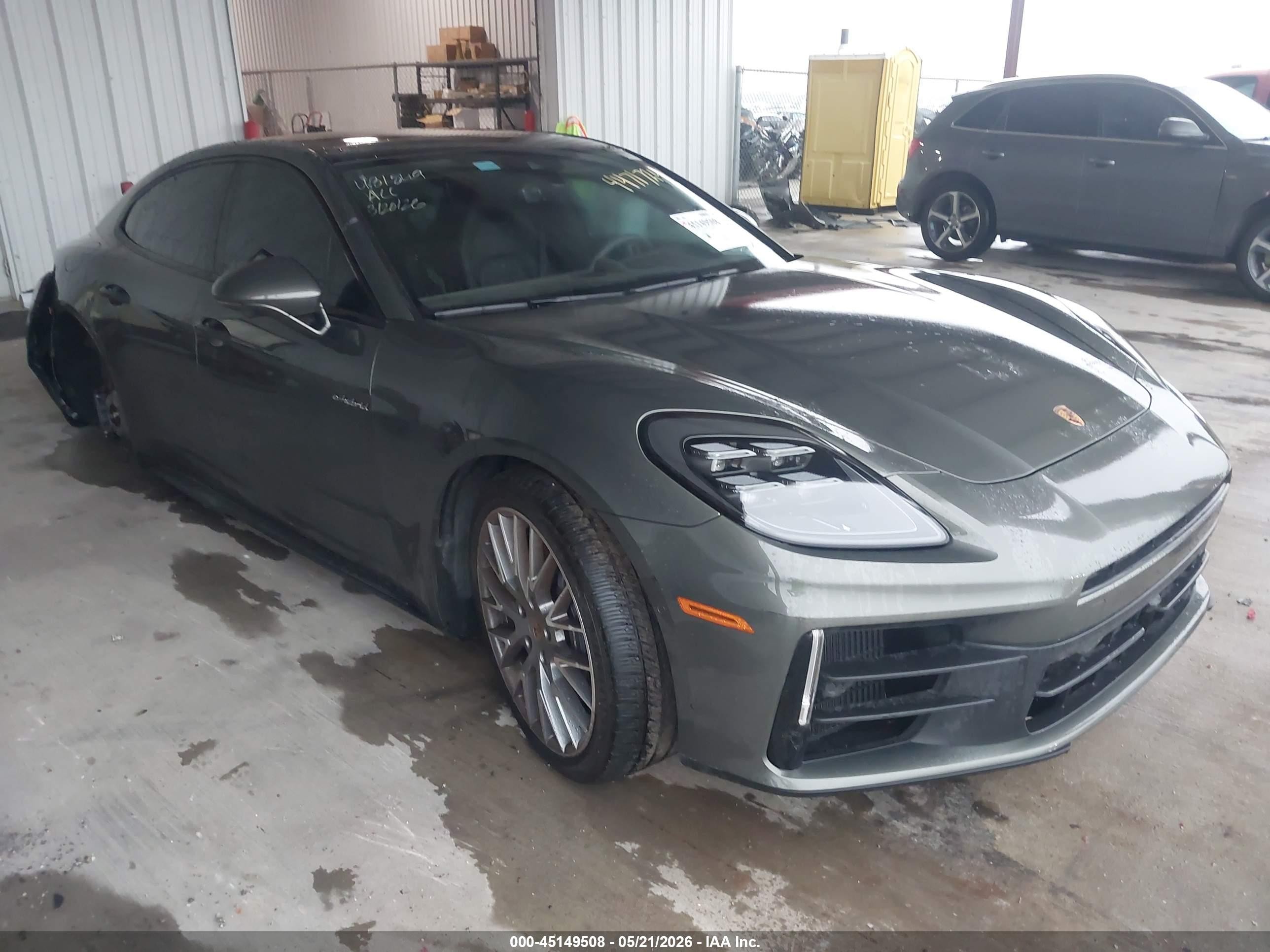 2025 Porsche Panamera 4 E-Hybrid, VIN WP0AE2YA0SL046105 — Side