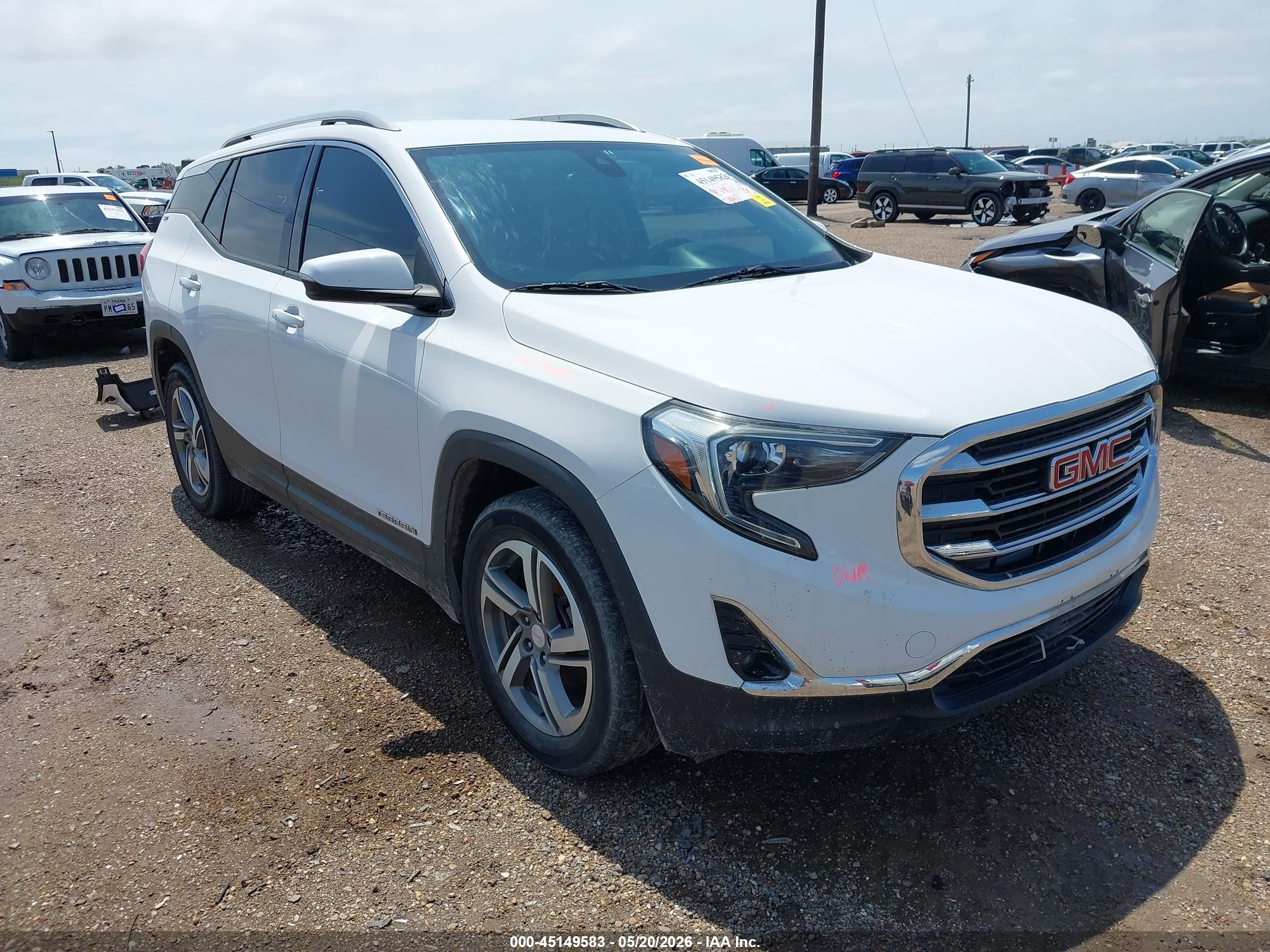 2020 GMC Terrain SLT, VIN 3GKALVEV2LL112100 — Rear end