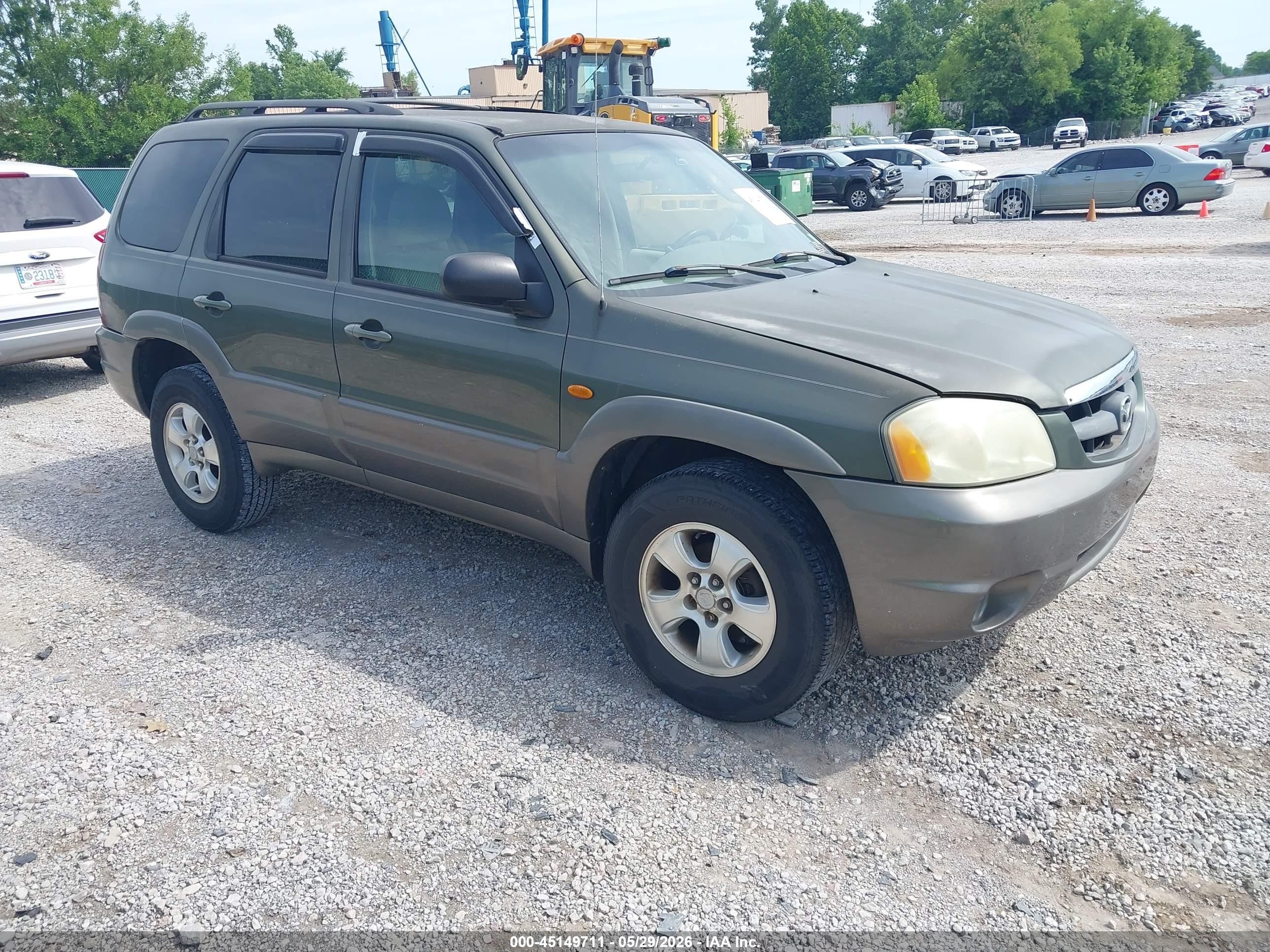 2002 Mazda Tribute LX, VIN 4F2YU081X2KM56096 — Side