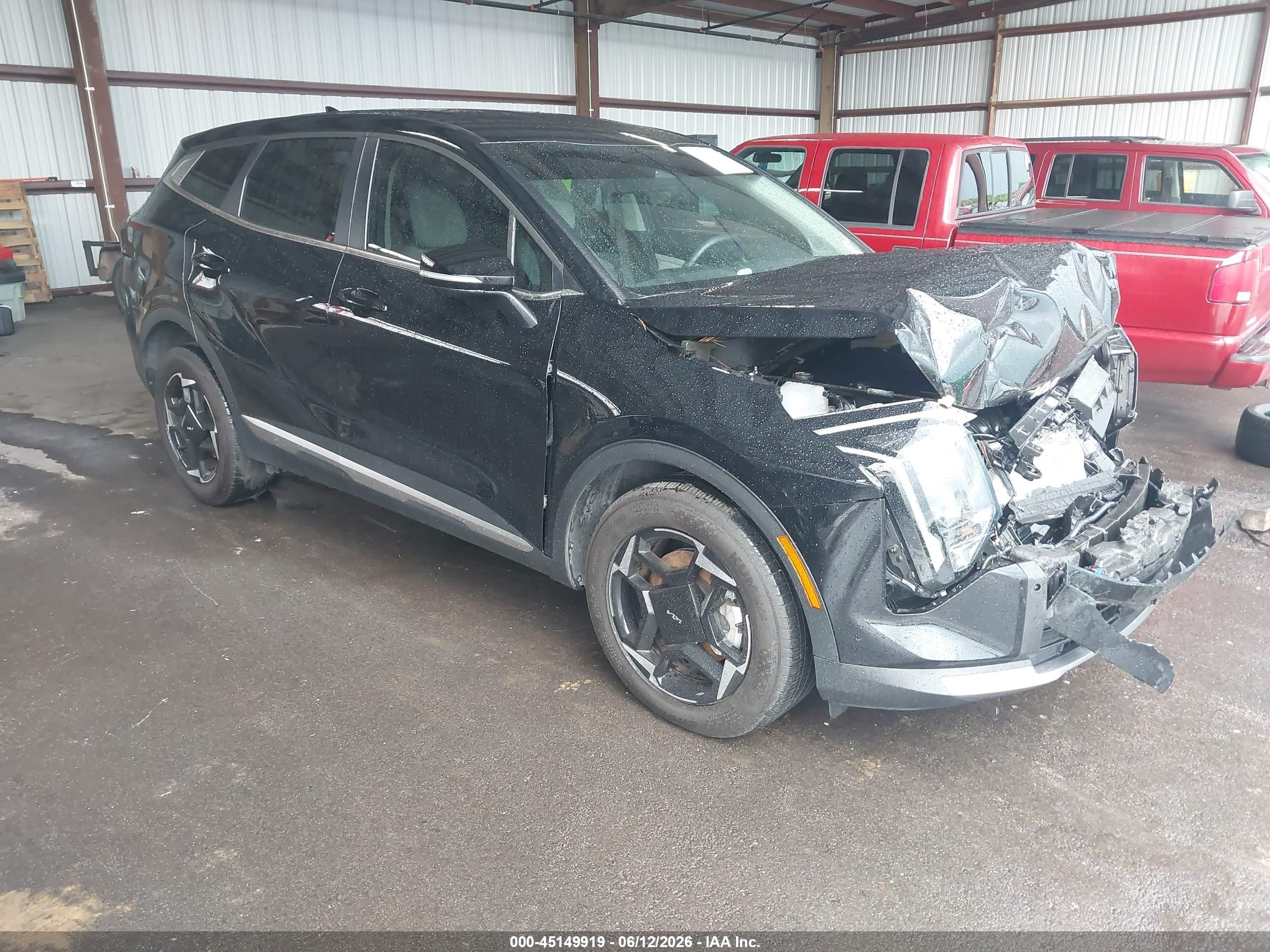 2026 Kia Sportage EX, VIN 5XYK33DF4TG335566 — Front end