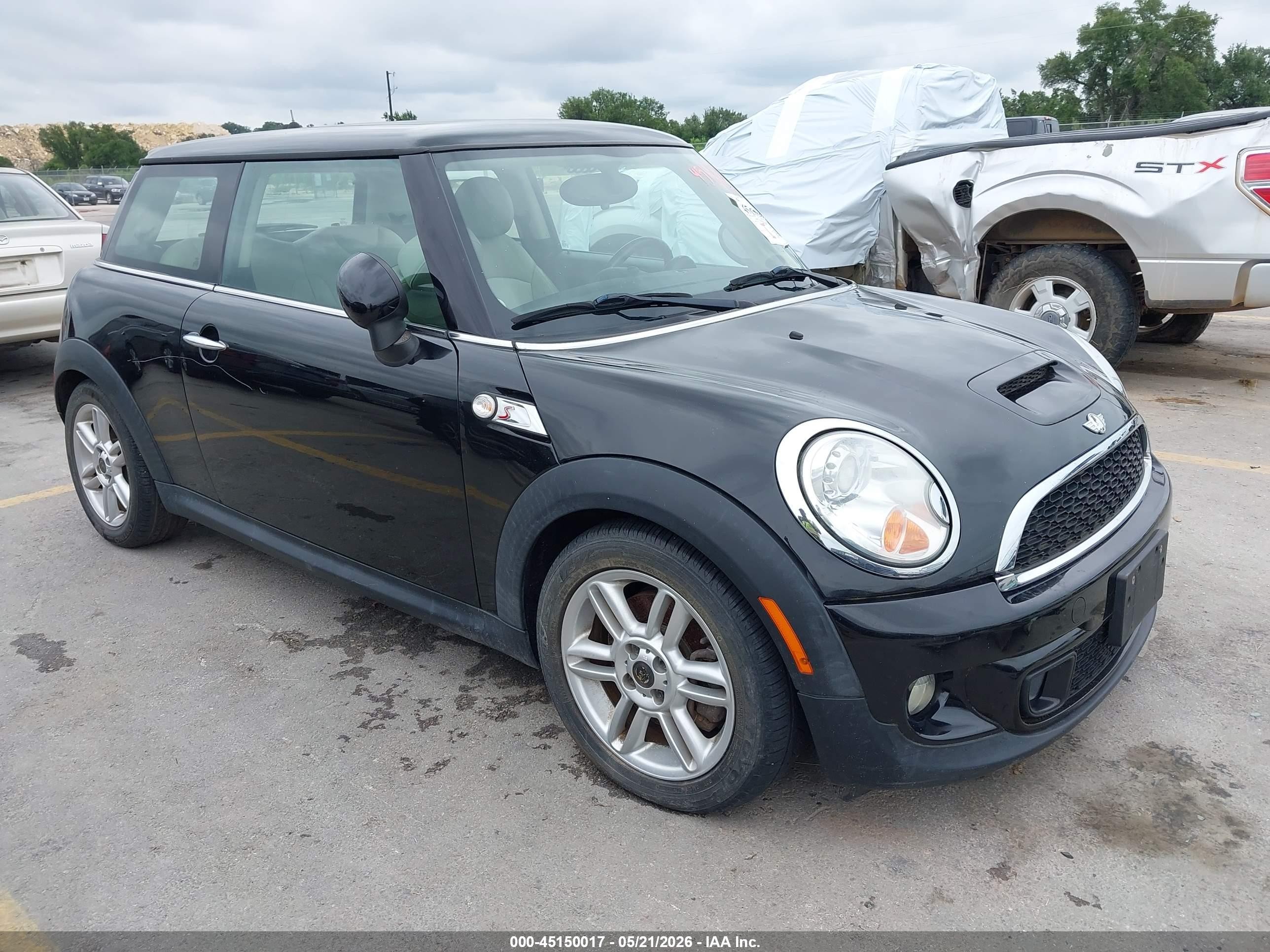 2012 MINI Hardtop S, VIN WMWSV3C53CTY17112 — Electrical