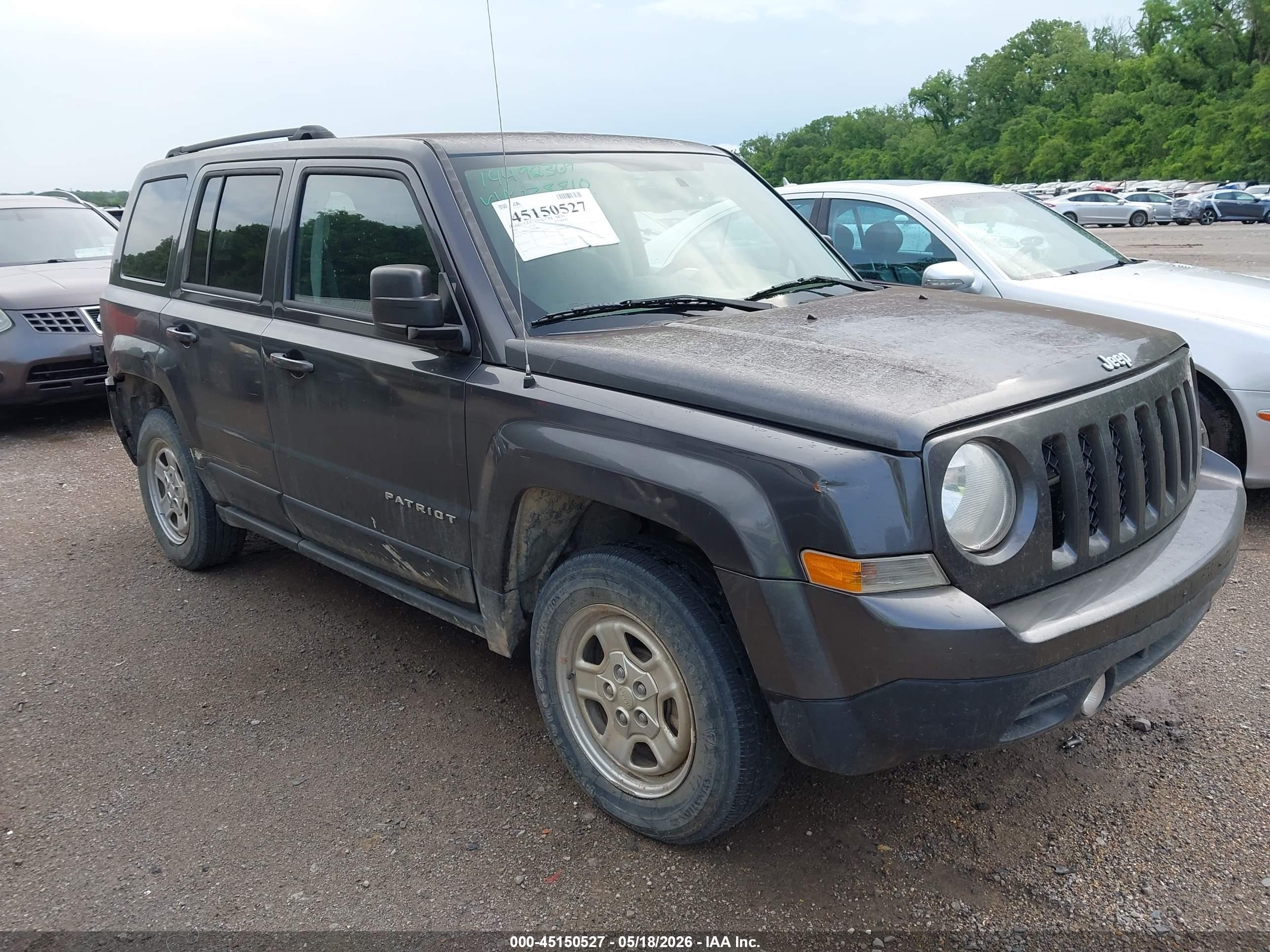 2017 Jeep Patriot Sport, VIN 1C4NJRBB7HD138810 — Normal wear