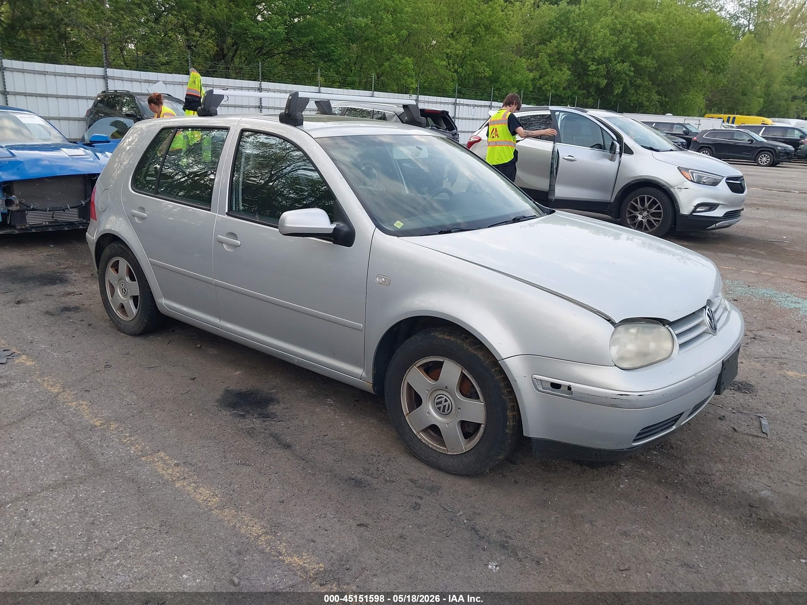 2000 Volkswagen Golf GLS, VIN 9BWGH21J0Y4039949 — Normal wear