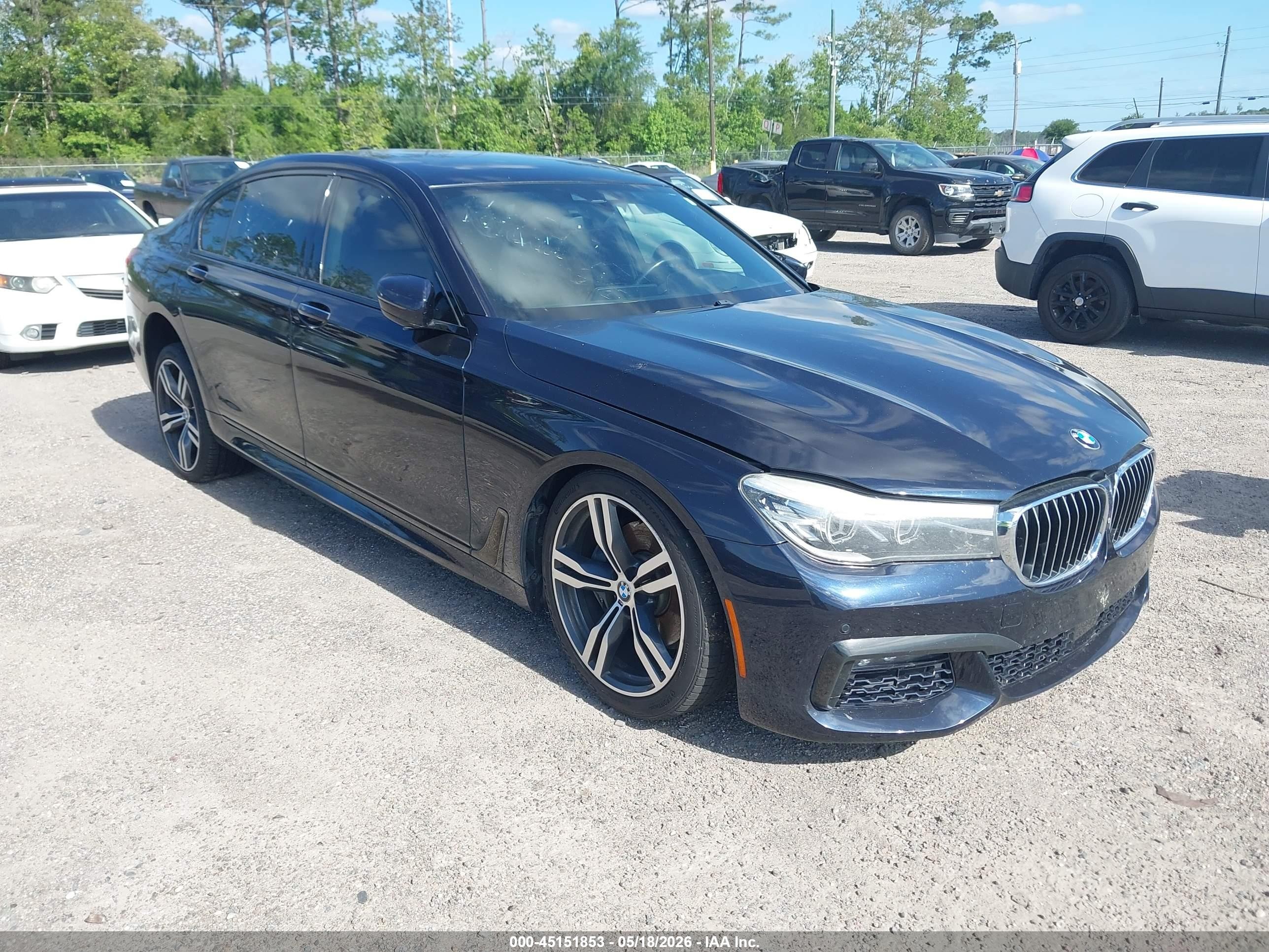 2016 BMW 7 Series 740i, VIN WBA7E2C56GG547632 — Normal wear