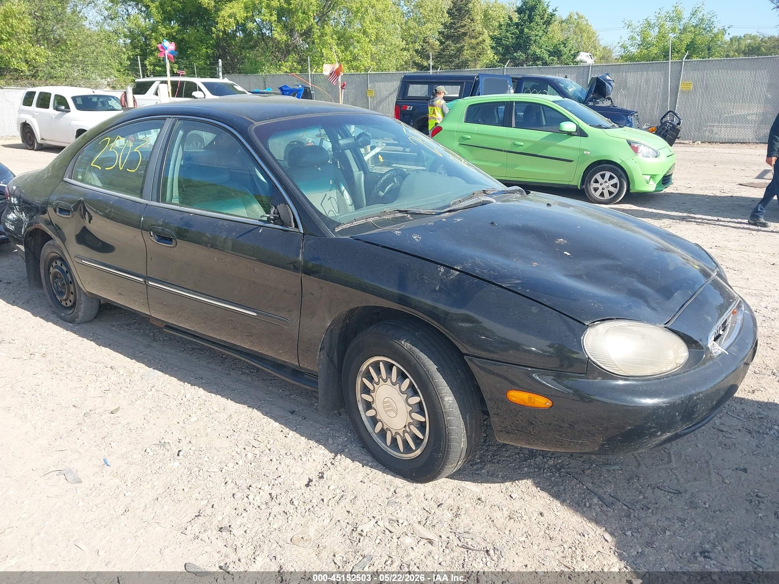 1998 Mercury Sable GS, VIN 1MEFM50U8WG652054 — Not stated