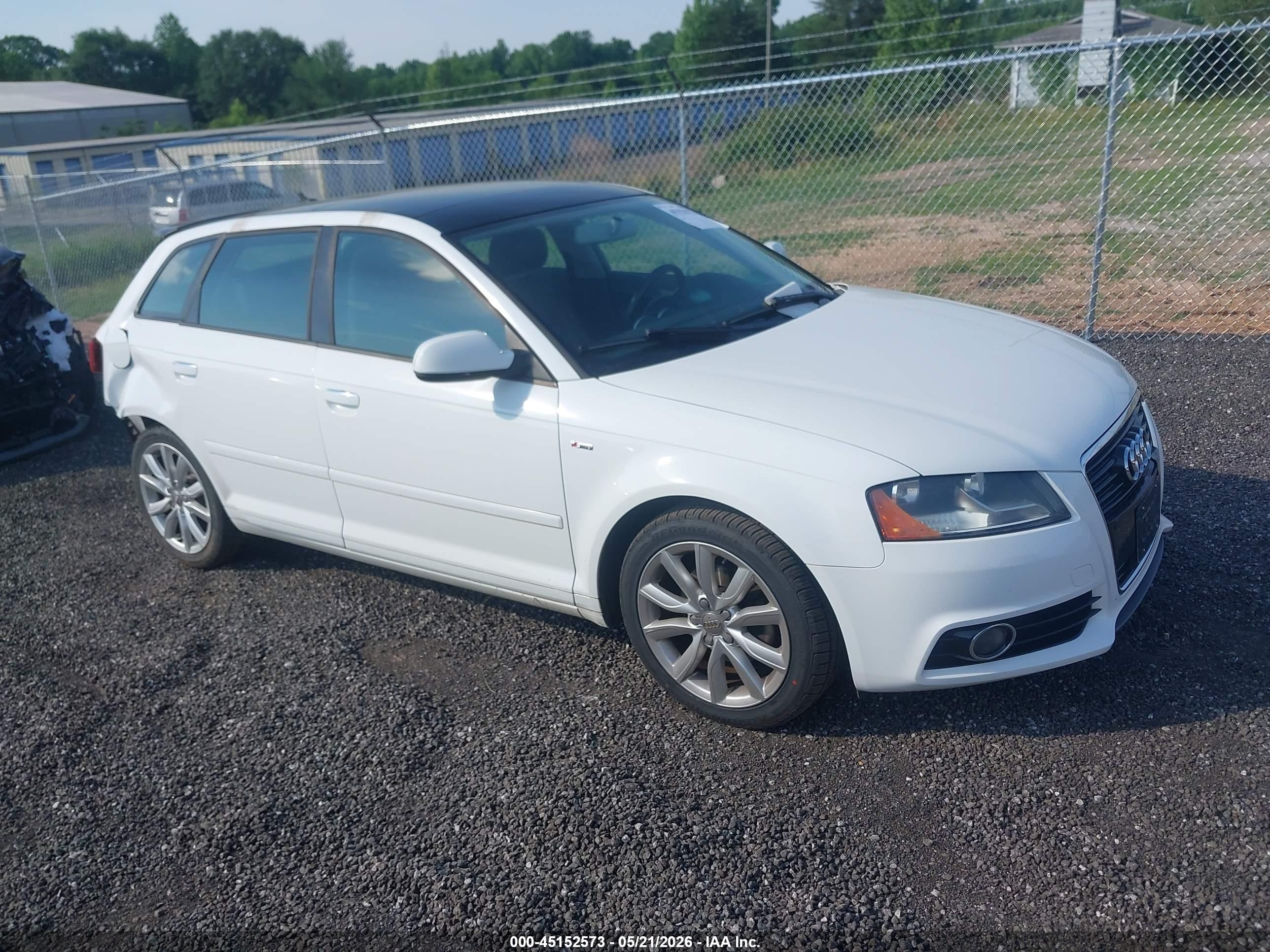 2011 Audi A3 Premium, VIN WAUBJBFM1BA069849 — Rear end