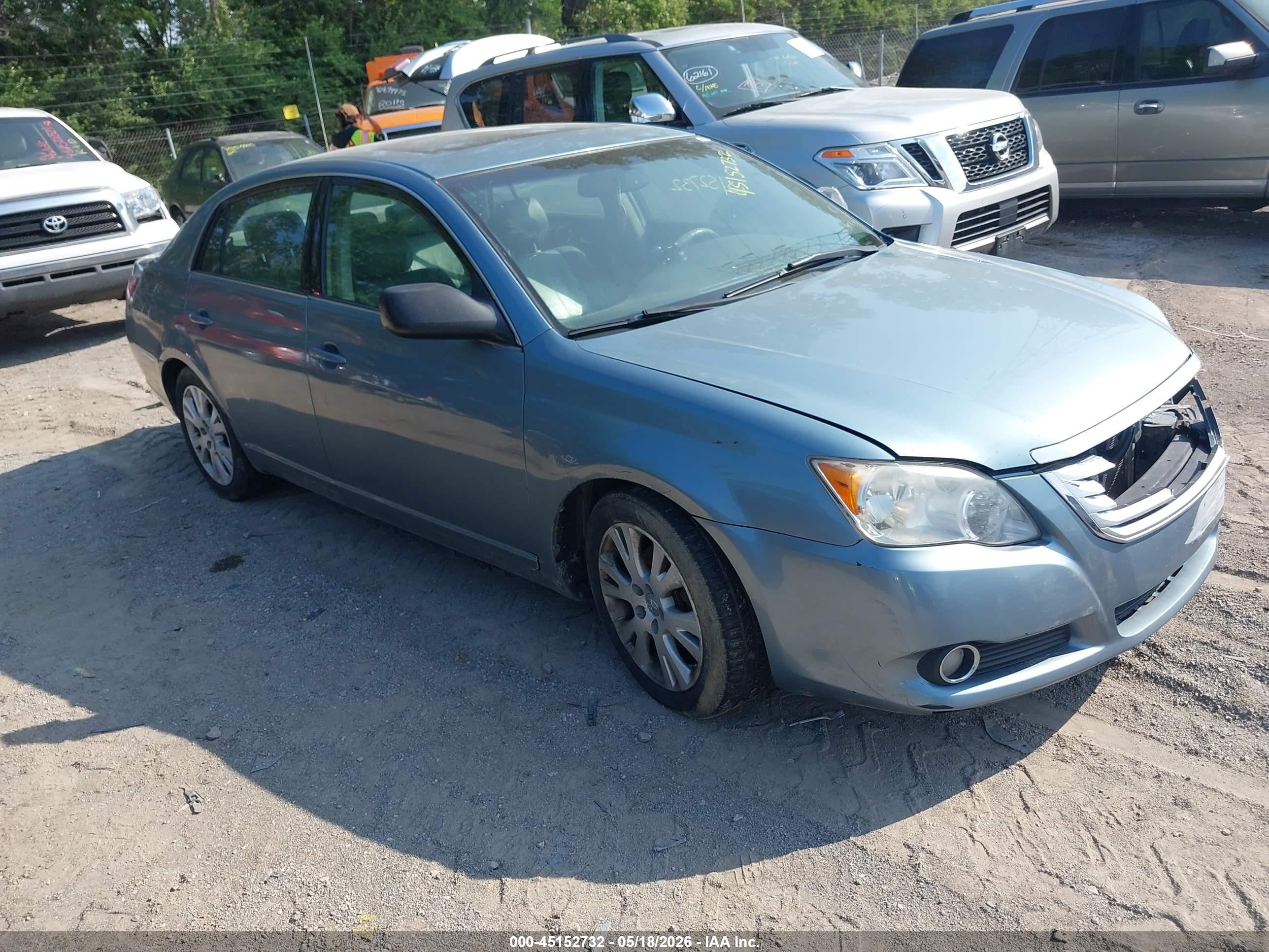 2008 Toyota Avalon Limited, VIN 4T1BK36B48U286237 — Normal wear