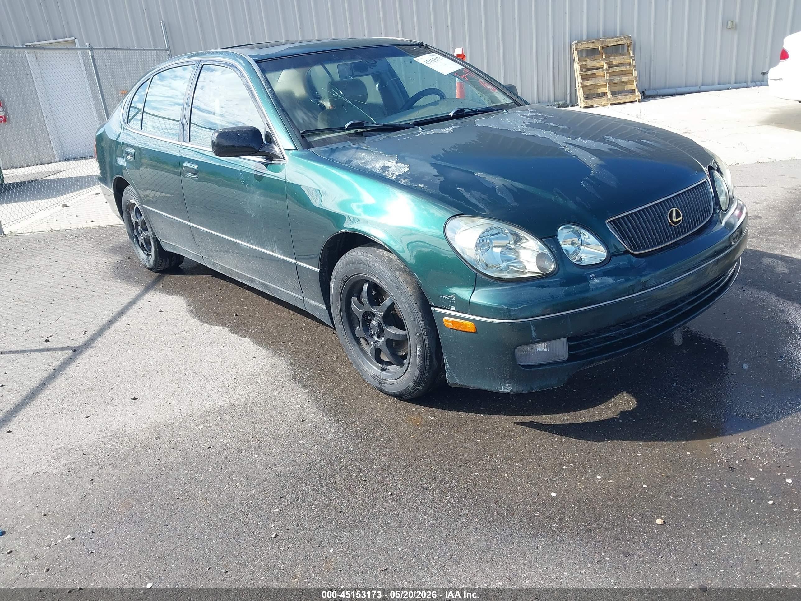 1998 Lexus GS 300, VIN JT8BD68S3W0011250 — Перед