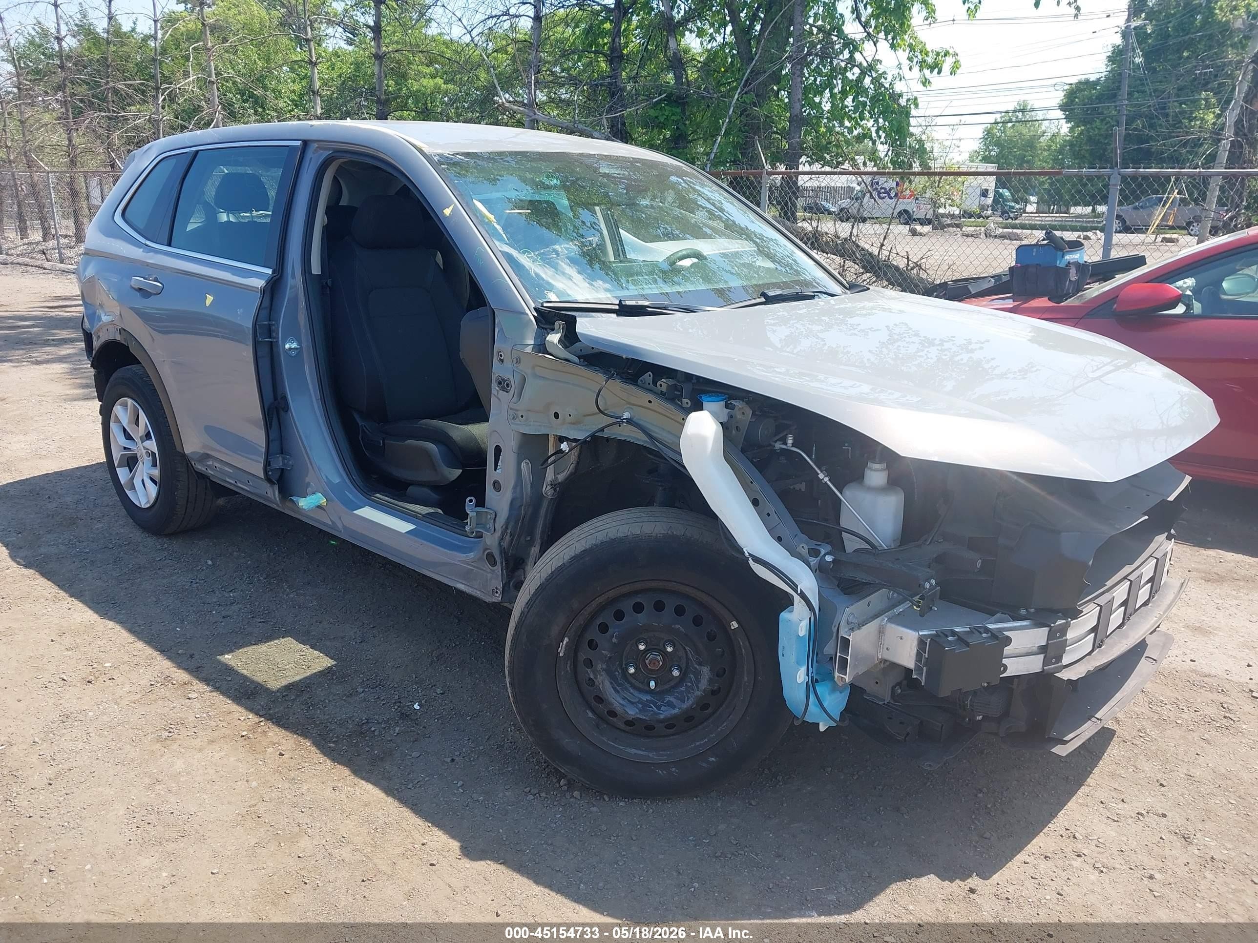 2023 Honda CR-V LX, VIN 2HKRS4H21PH431149 — Перед