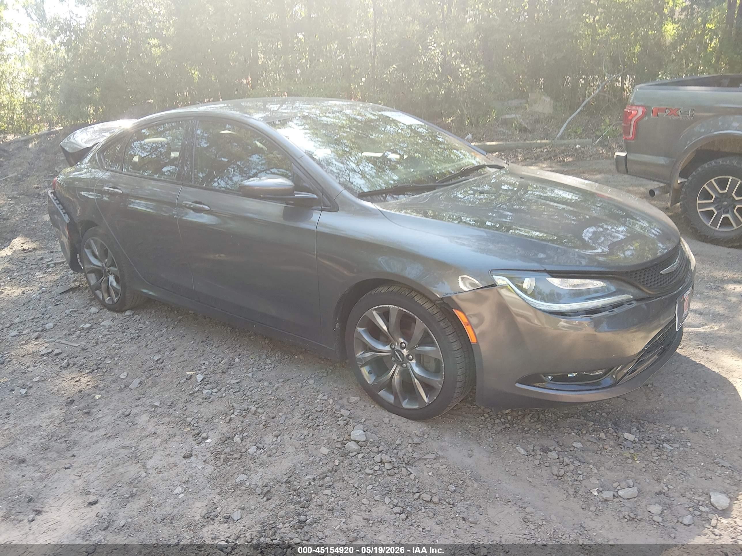 2015 Chrysler 200 S, VIN 1C3CCCDG3FN500487 — All over