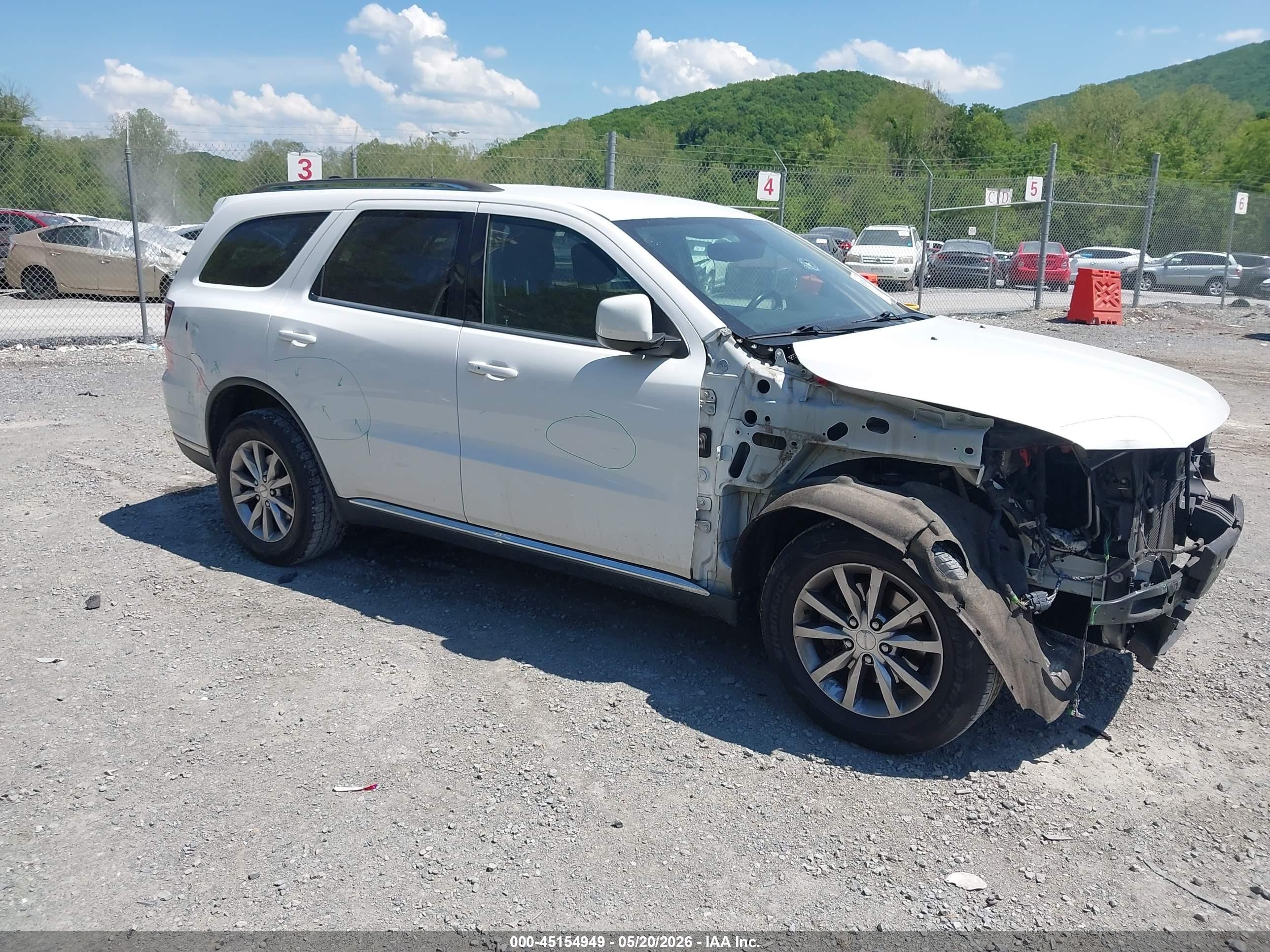 2017 Dodge Durango SXT, VIN 1C4RDJAG7HC691518 — Front end