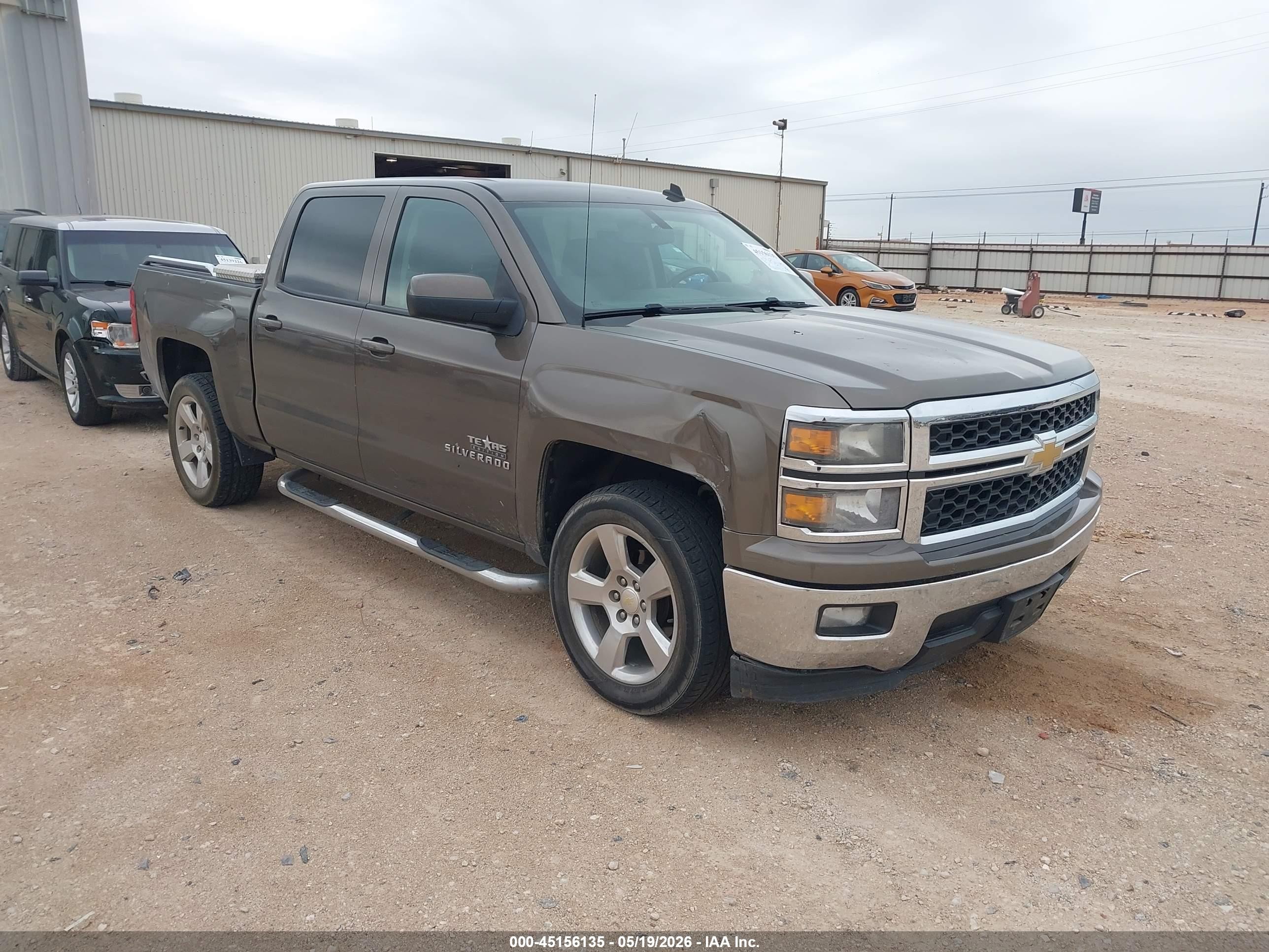 2014 Chevrolet Silverado 1500 LT, VIN 3GCPCREC2EG170988 — Rear end