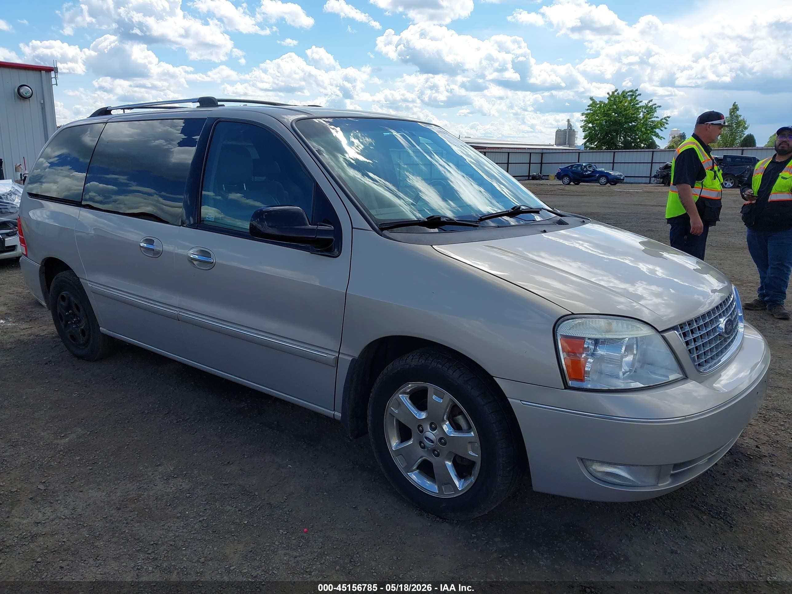 2006 Ford Freestar Limited, VIN 2FMDA58216BA26935 — Side