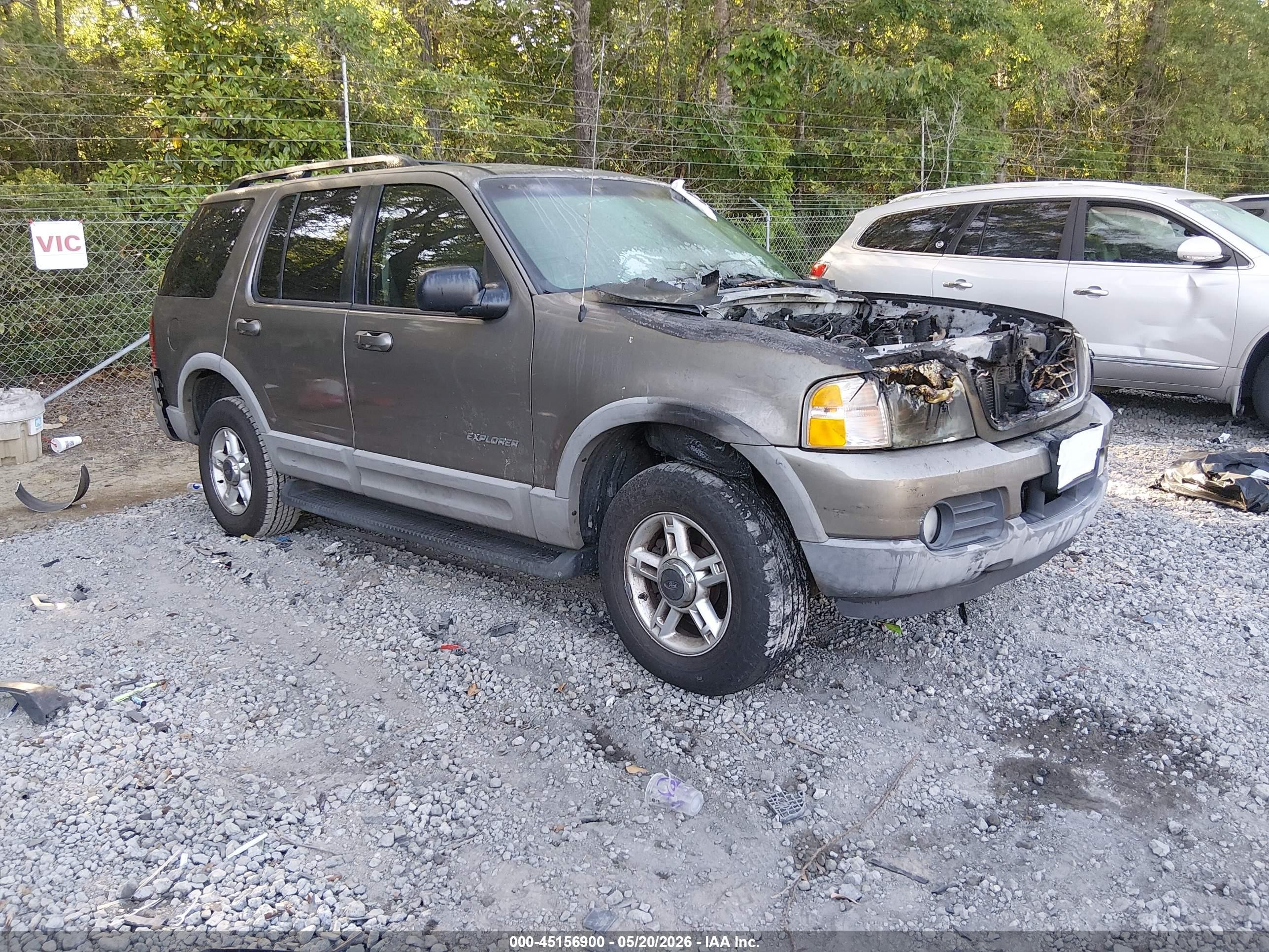 2002 Ford Explorer XLT, VIN 1FMZU73E82UC79135 — Engine fire