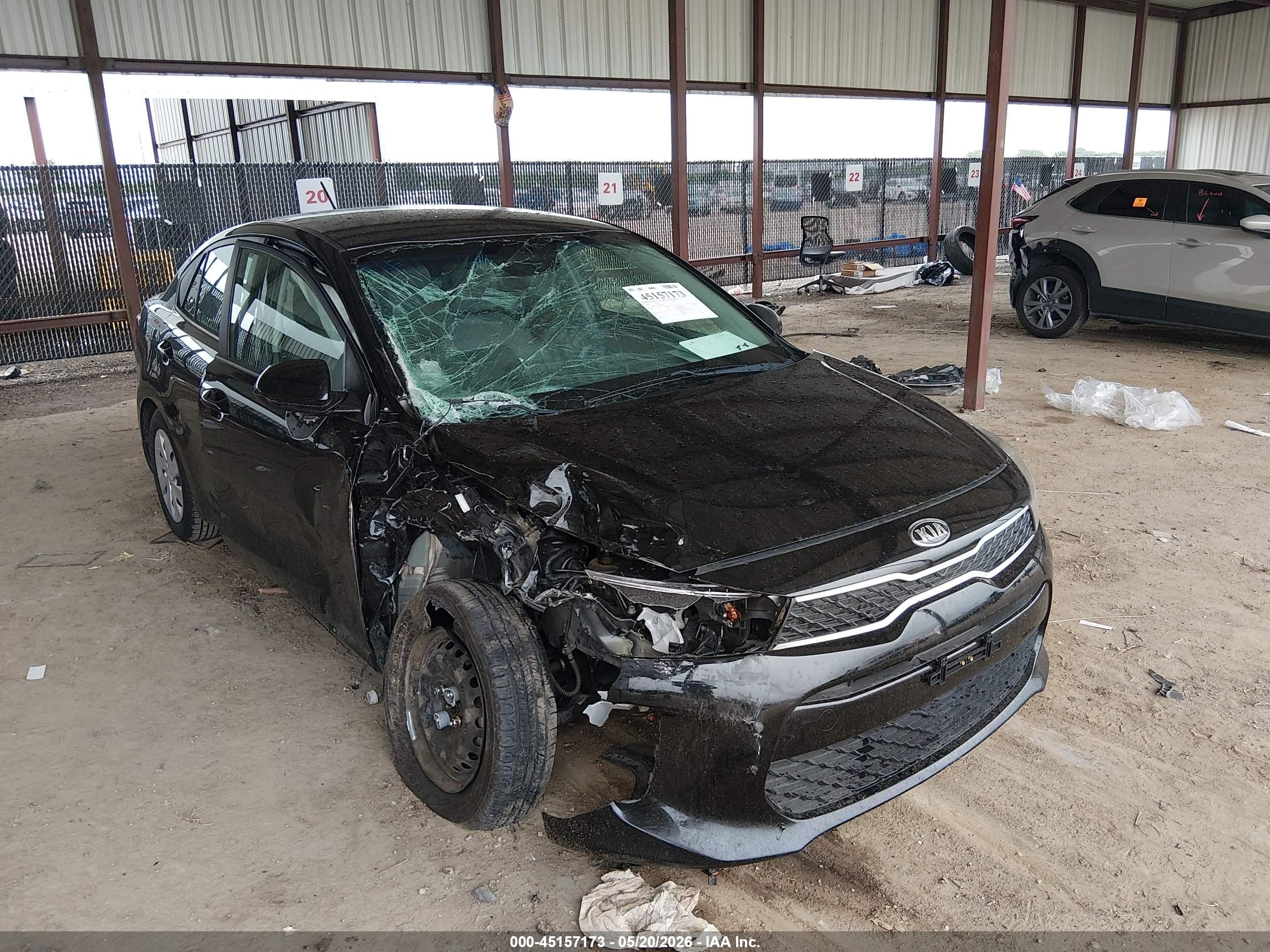 2020 Kia Rio S, VIN 3KPA24AD1LE329793 — Front end