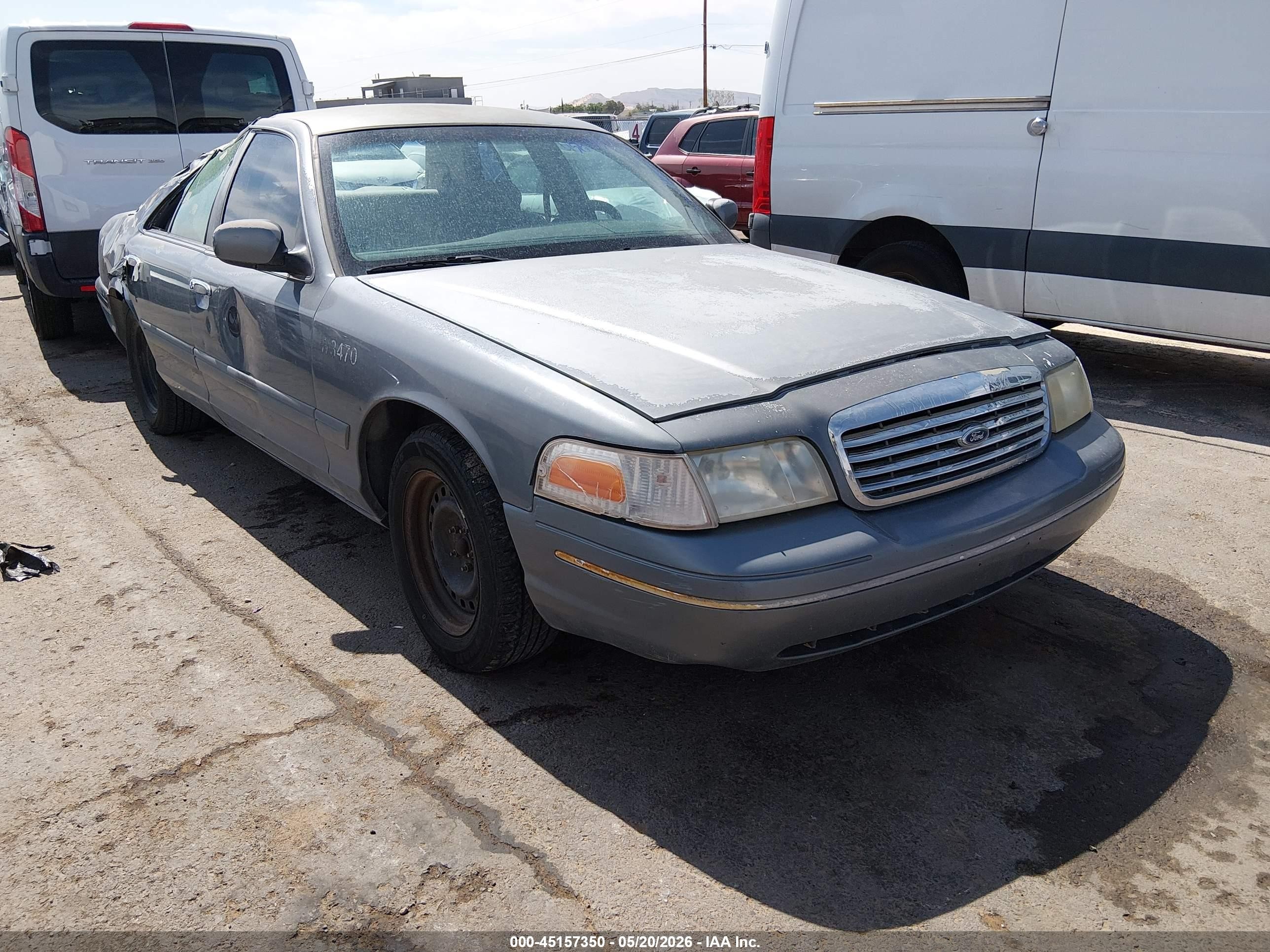 1998 Ford Crown Victoria, VIN 2FAFP73WXWX176729 — Rear end