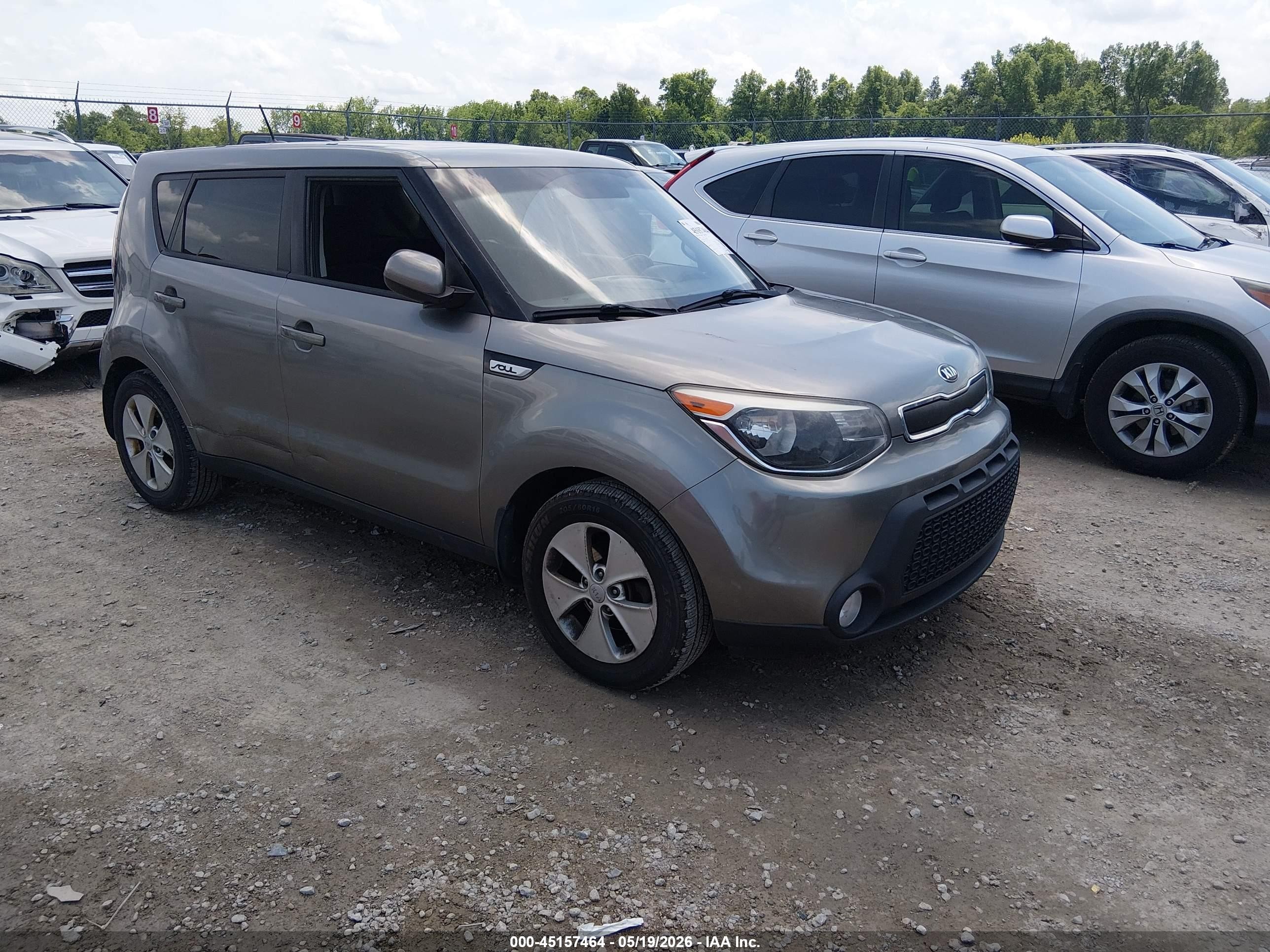 2015 Kia Soul, VIN KNDJN2A29F7186302 — Side