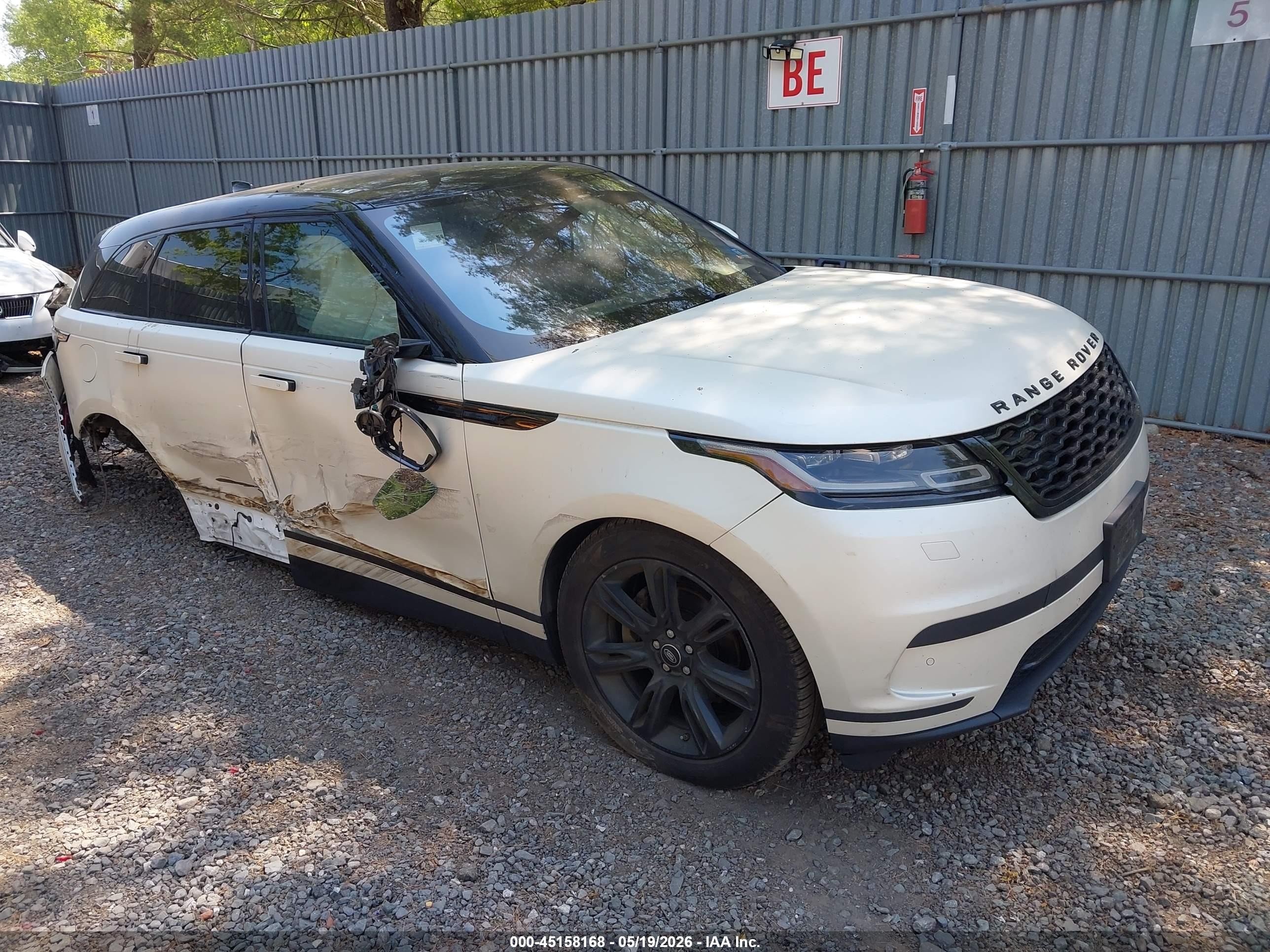 2020 Land Rover Range Rover Velar S, VIN SALYB2EX4LA293410 — Side