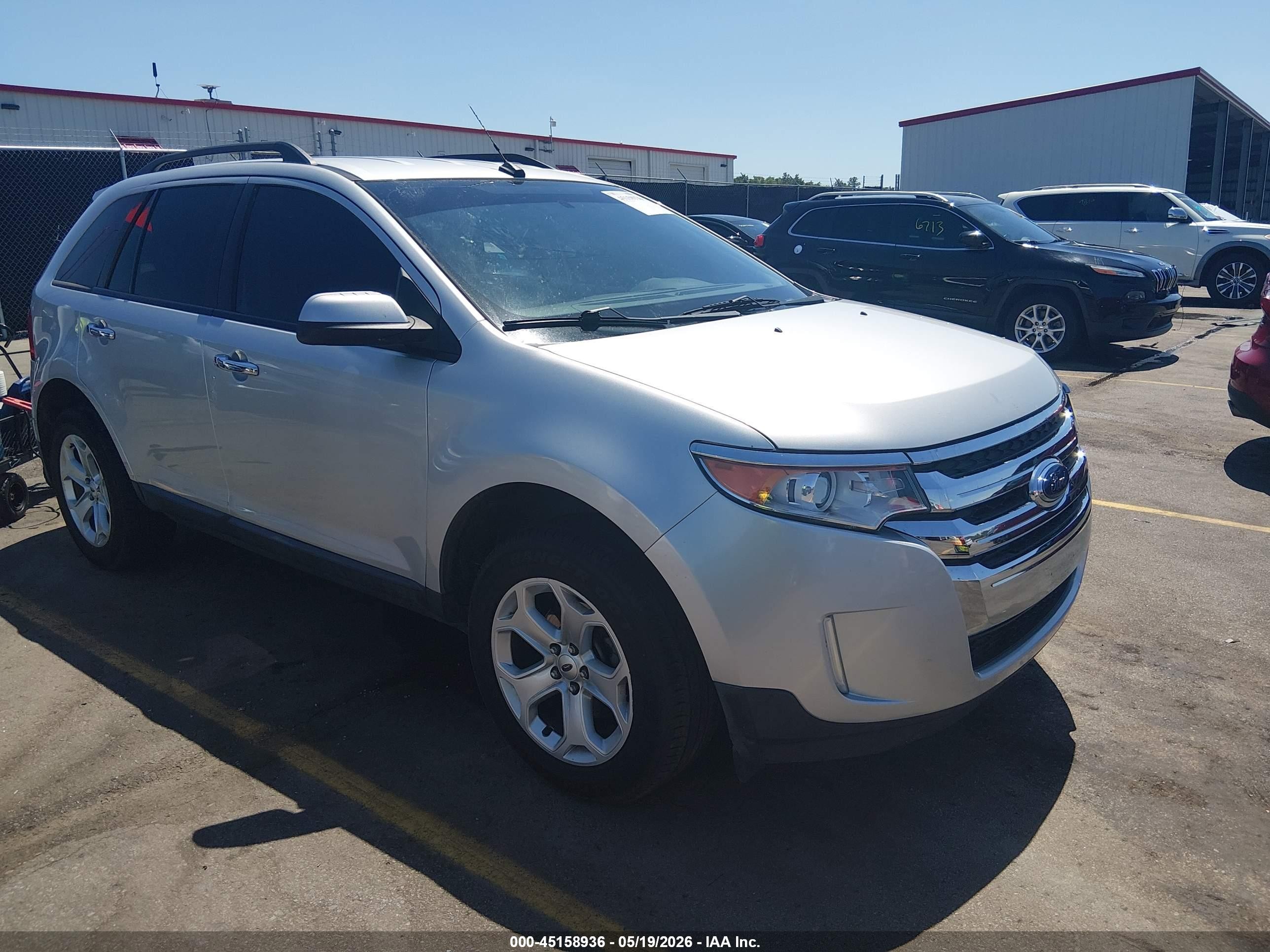 2011 Ford Edge SEL, VIN 2FMDK3JC8BBB64258 — Front end