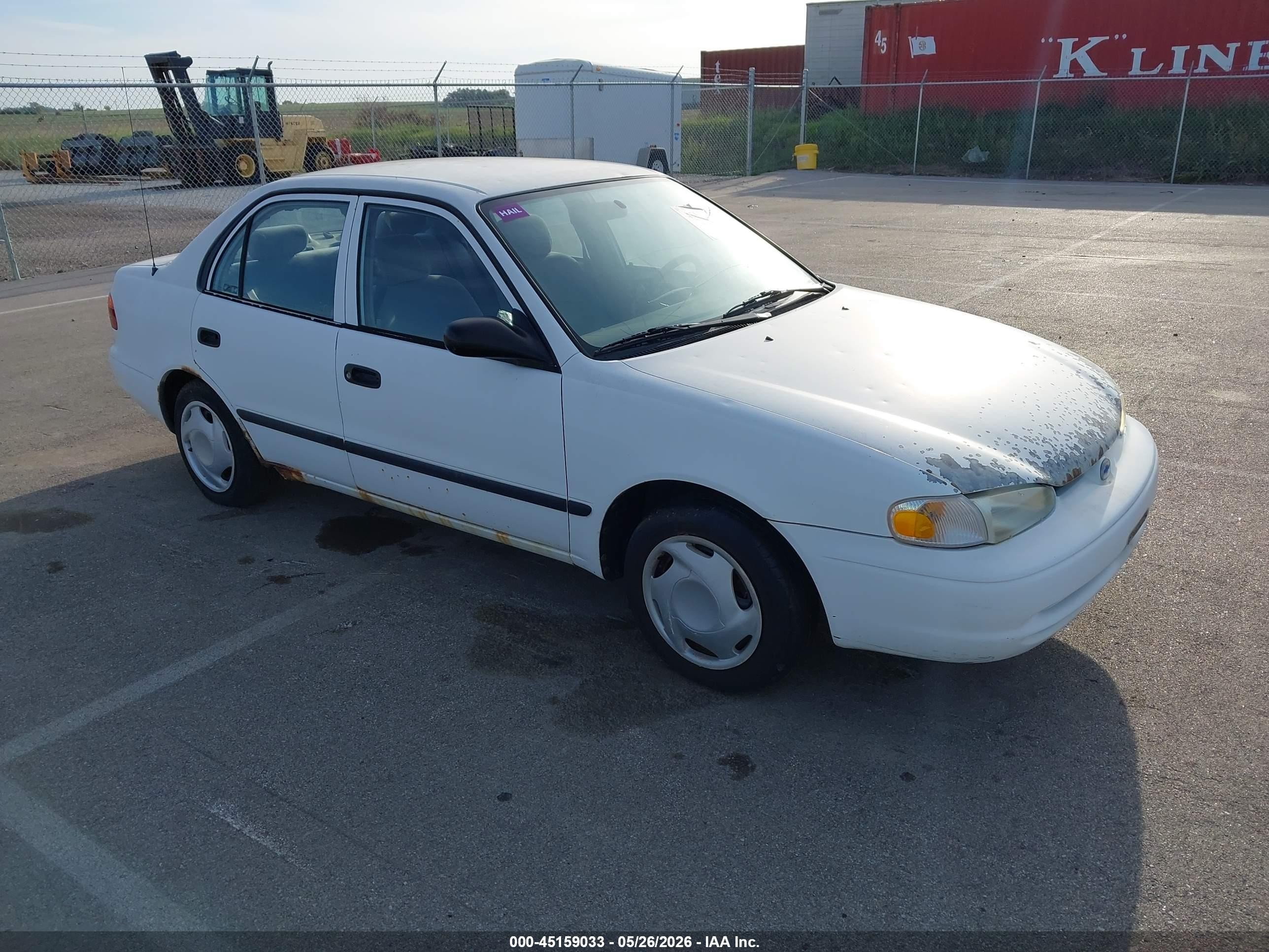 2001 Chevrolet Prizm, VIN 1Y1SK52811Z447884 — Normal wear
