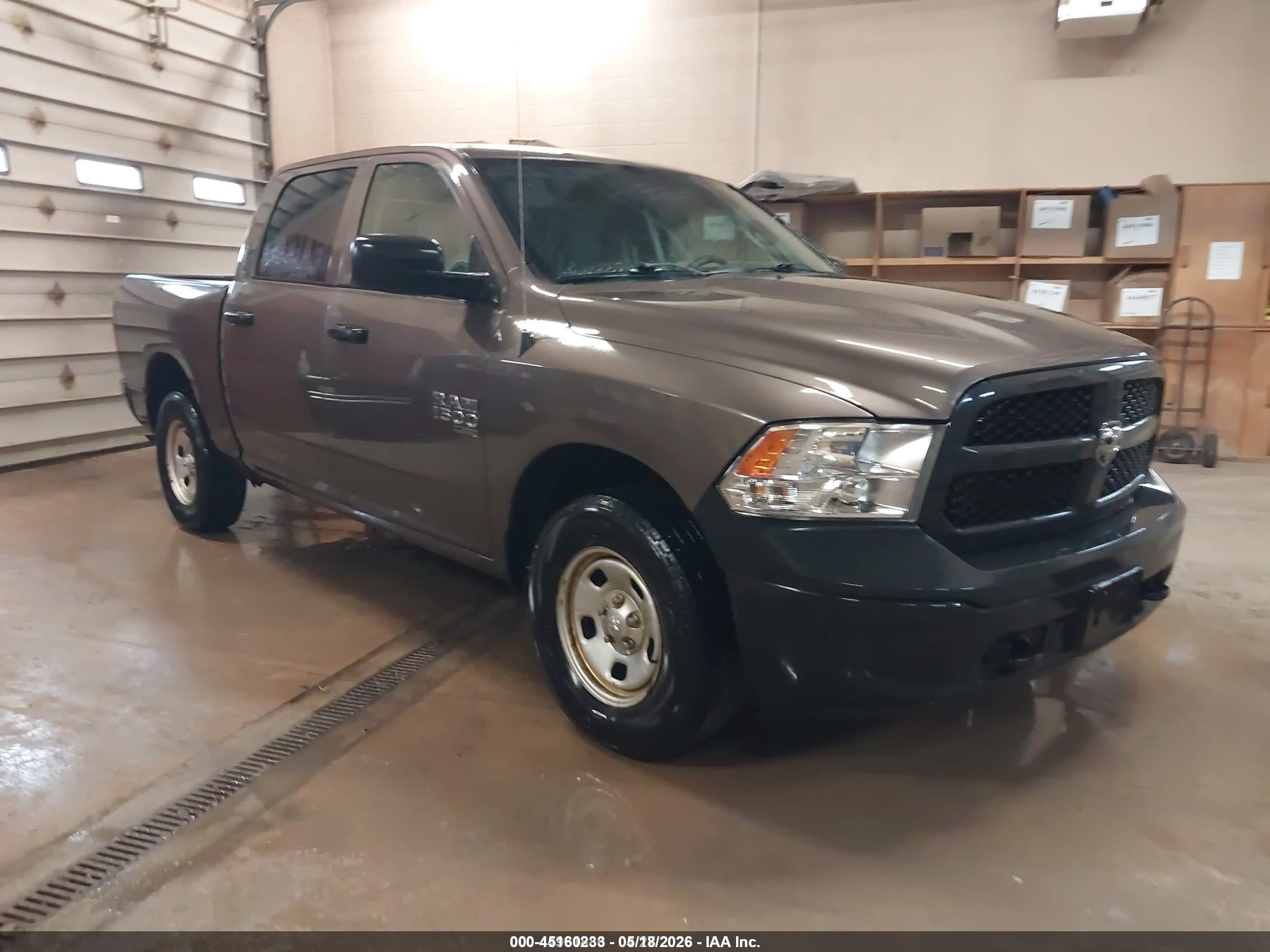 2019 Ram 1500 Express, VIN 1C6RR7KG5KS634404 — Mechanical
