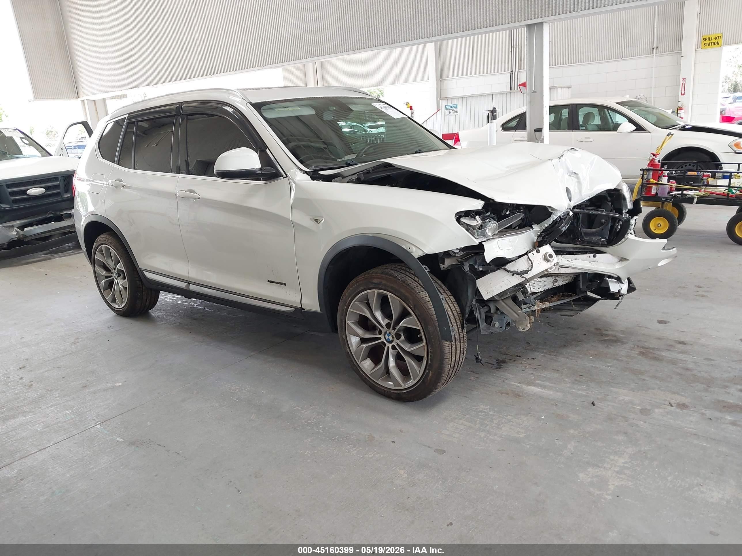 2016 BMW X3 xDrive28i, VIN 5UXWX9C51G0D82925 — Front end